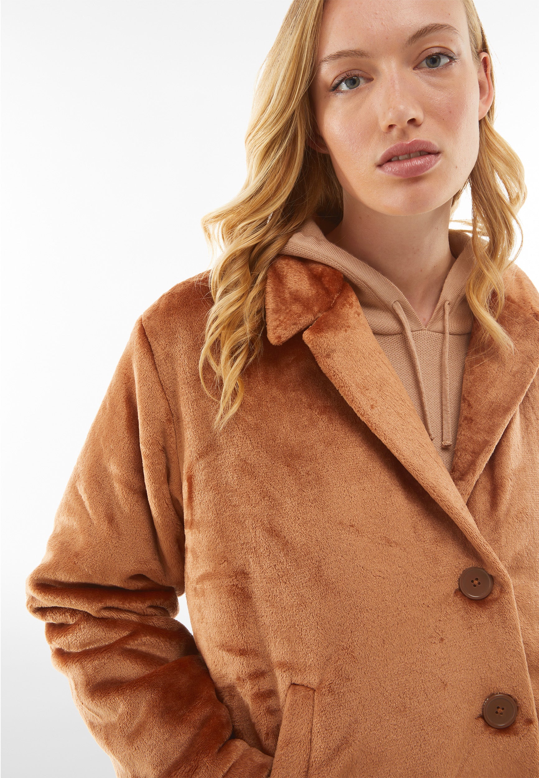 freddy-teddy-coat-manteau-oversize-en-fourrure-synth-tique image 4