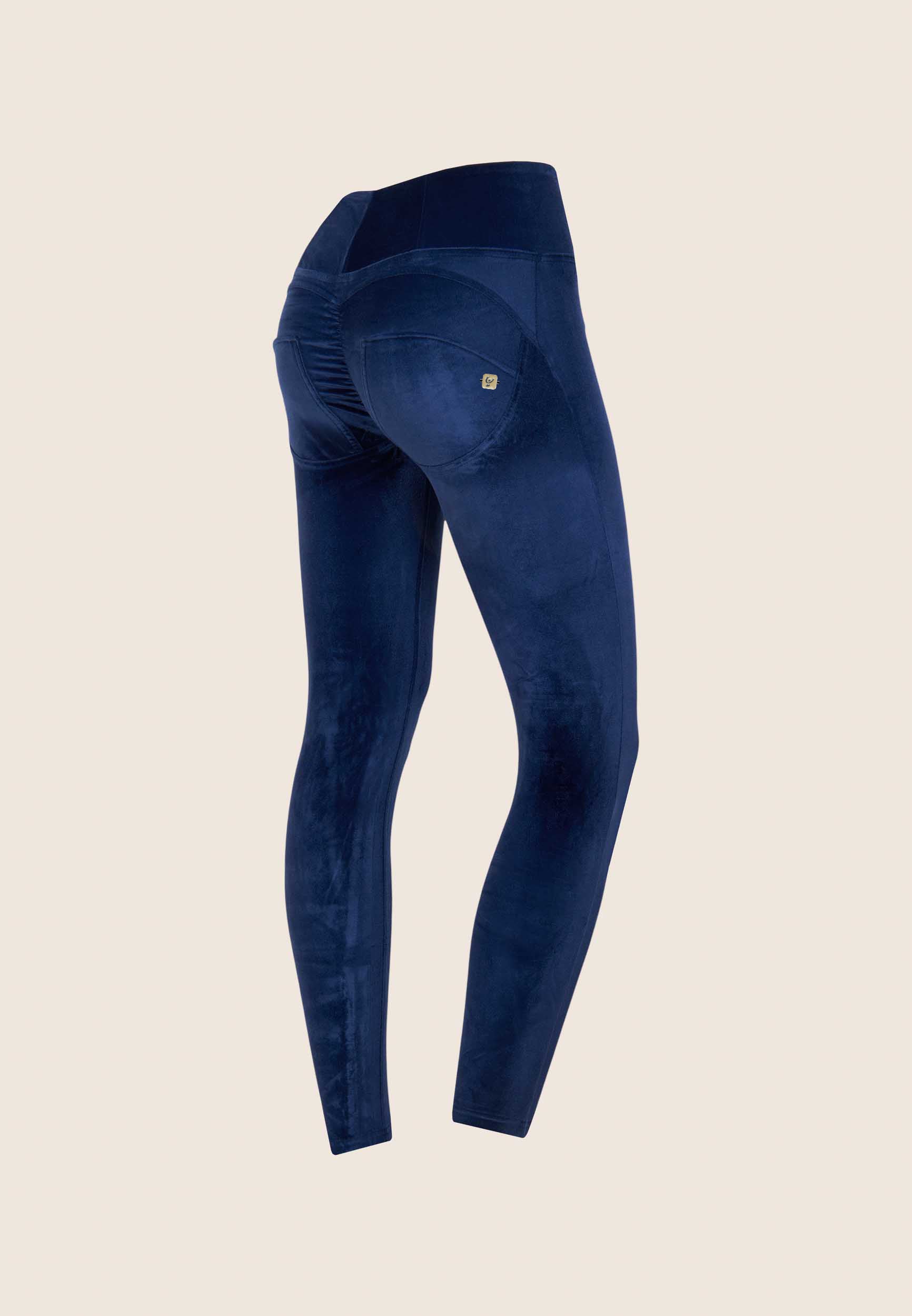 freddy-wr-up-pantalon-push-up-7-8-vita-alta-effet-velours image 2