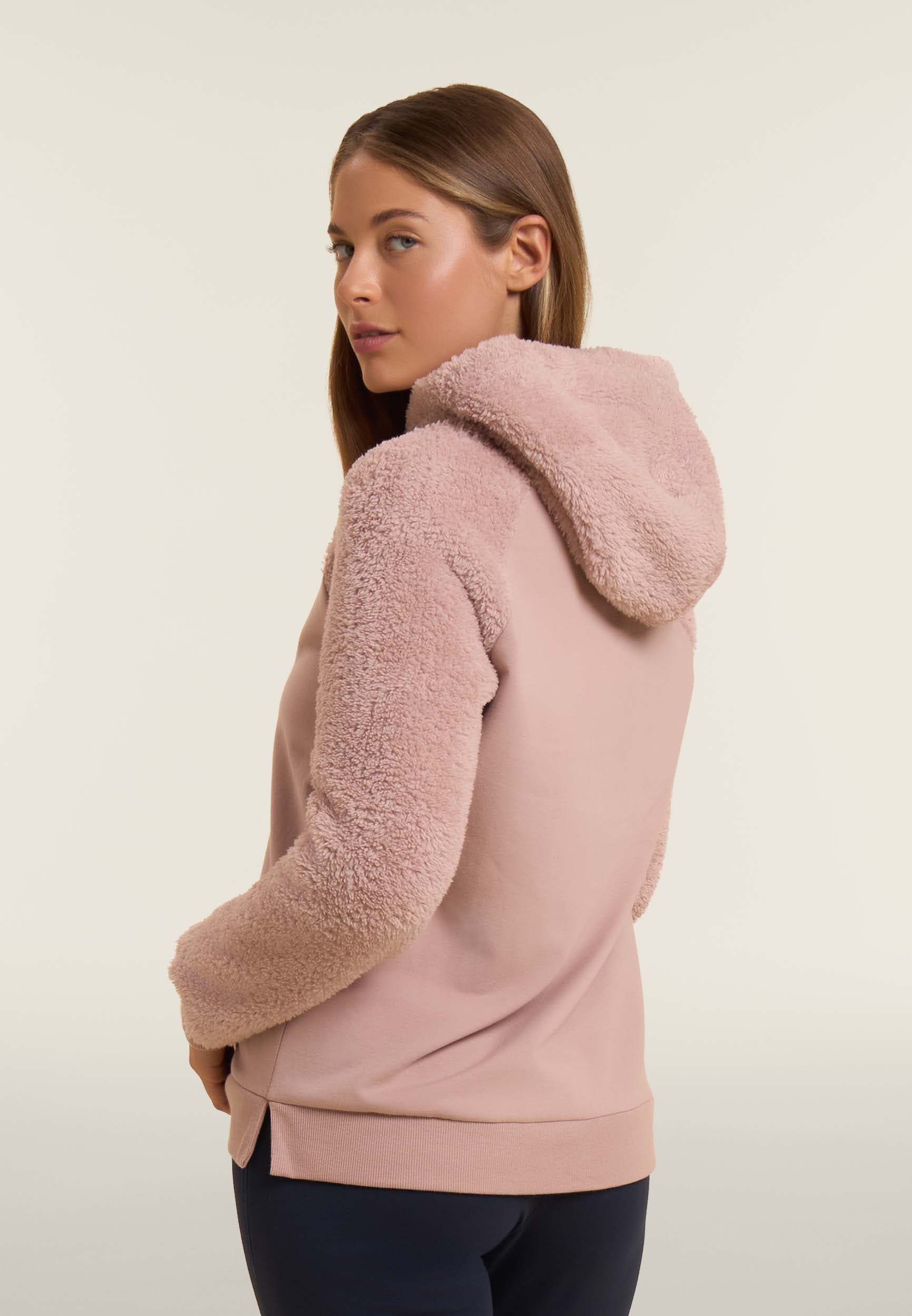 freddy-sweat-capuche-crois-e-manches-sherpa-sweat-femme image 3