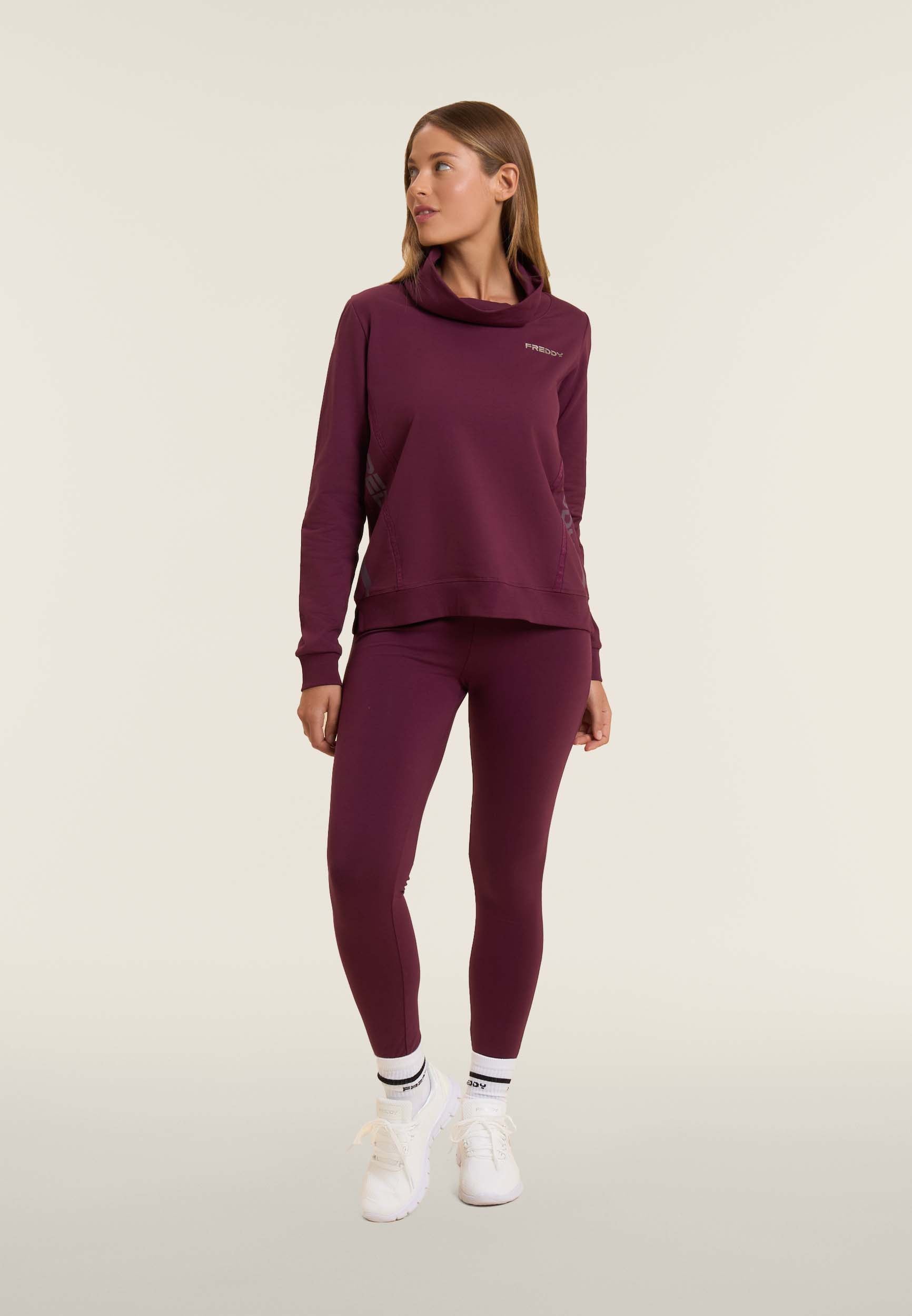 freddy-sweat-femme-graphique-coutures-obliques-col-haut image 1