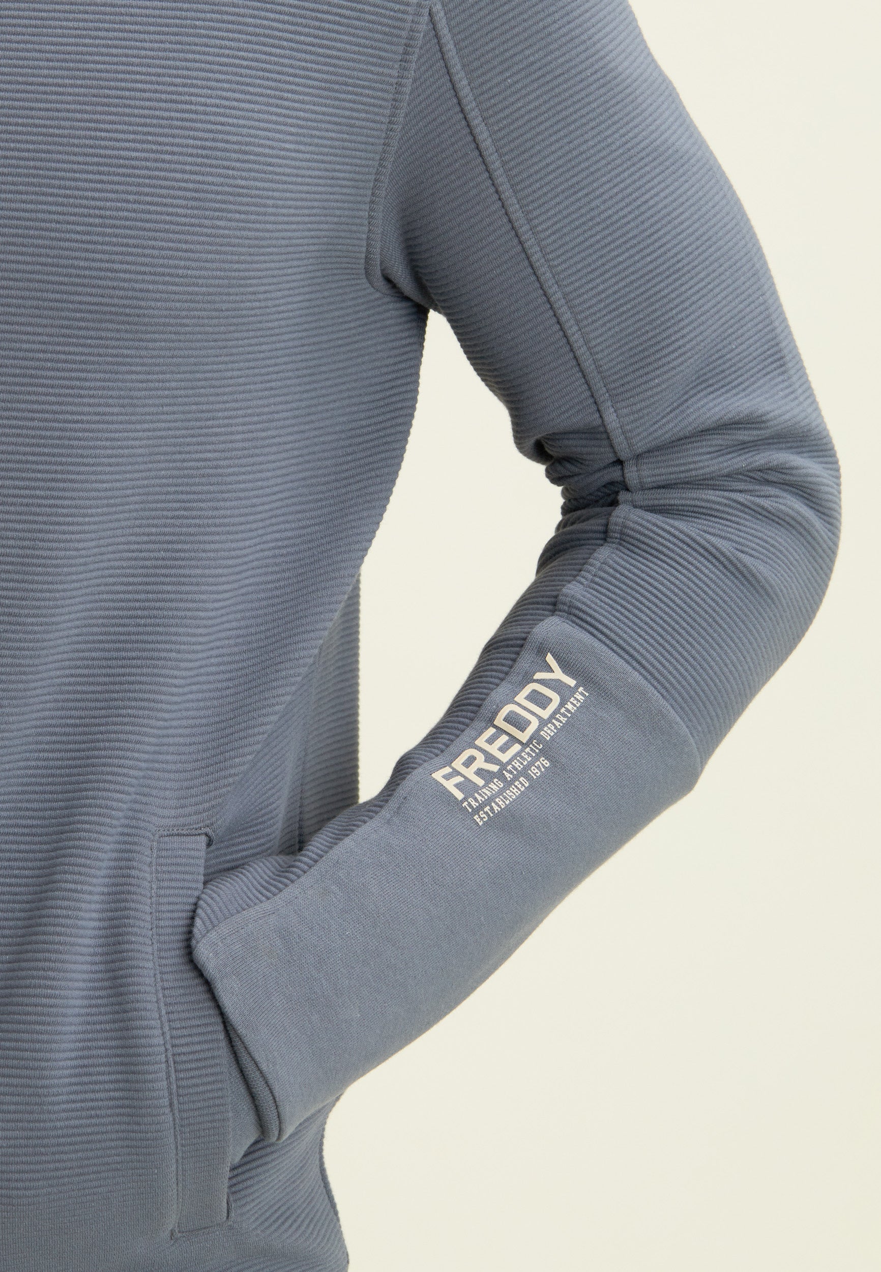 freddy-sweat-full-zip-ray-graphique-manche-homme image 4
