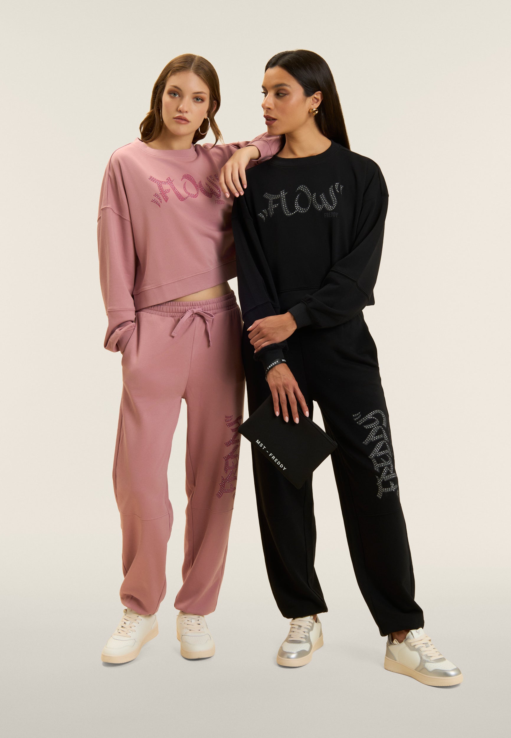freddy-felpa-cropped-oversize-flow-clous image 5