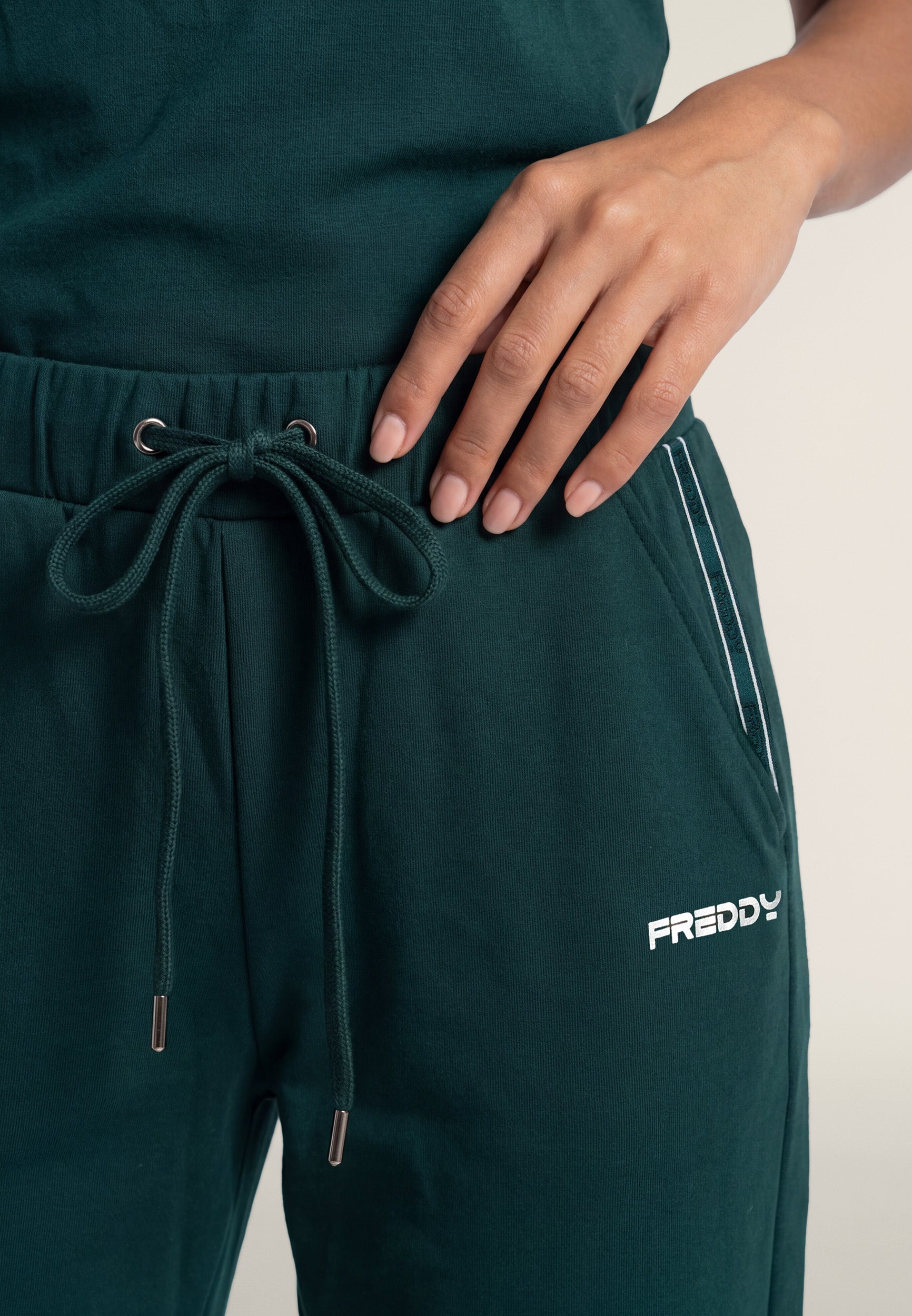 freddy-pantalon-regular-soft-touch-flancs-logot-s image 4
