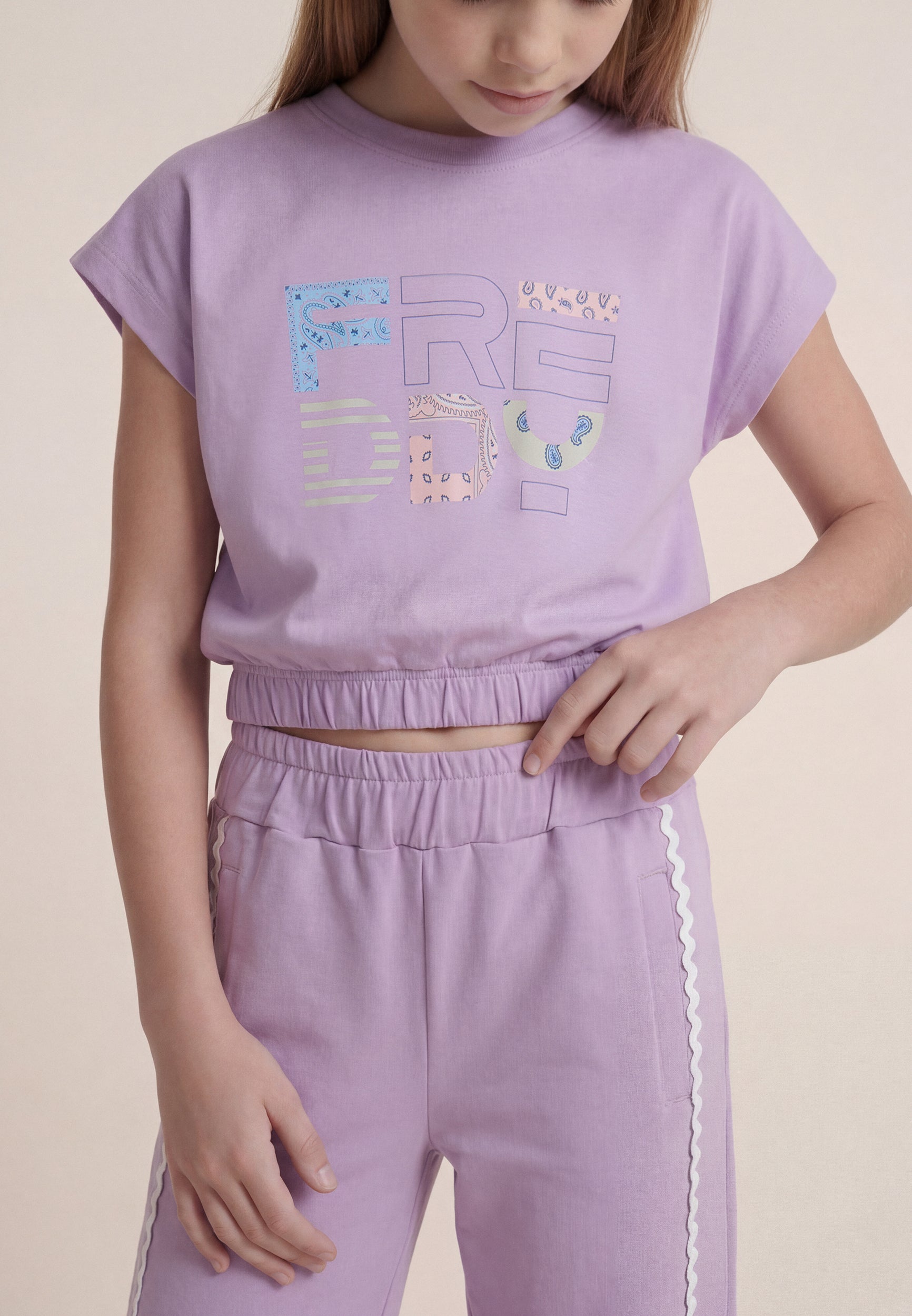 freddy-t-shirt-cropped-fille-sans-manches-logo image 4