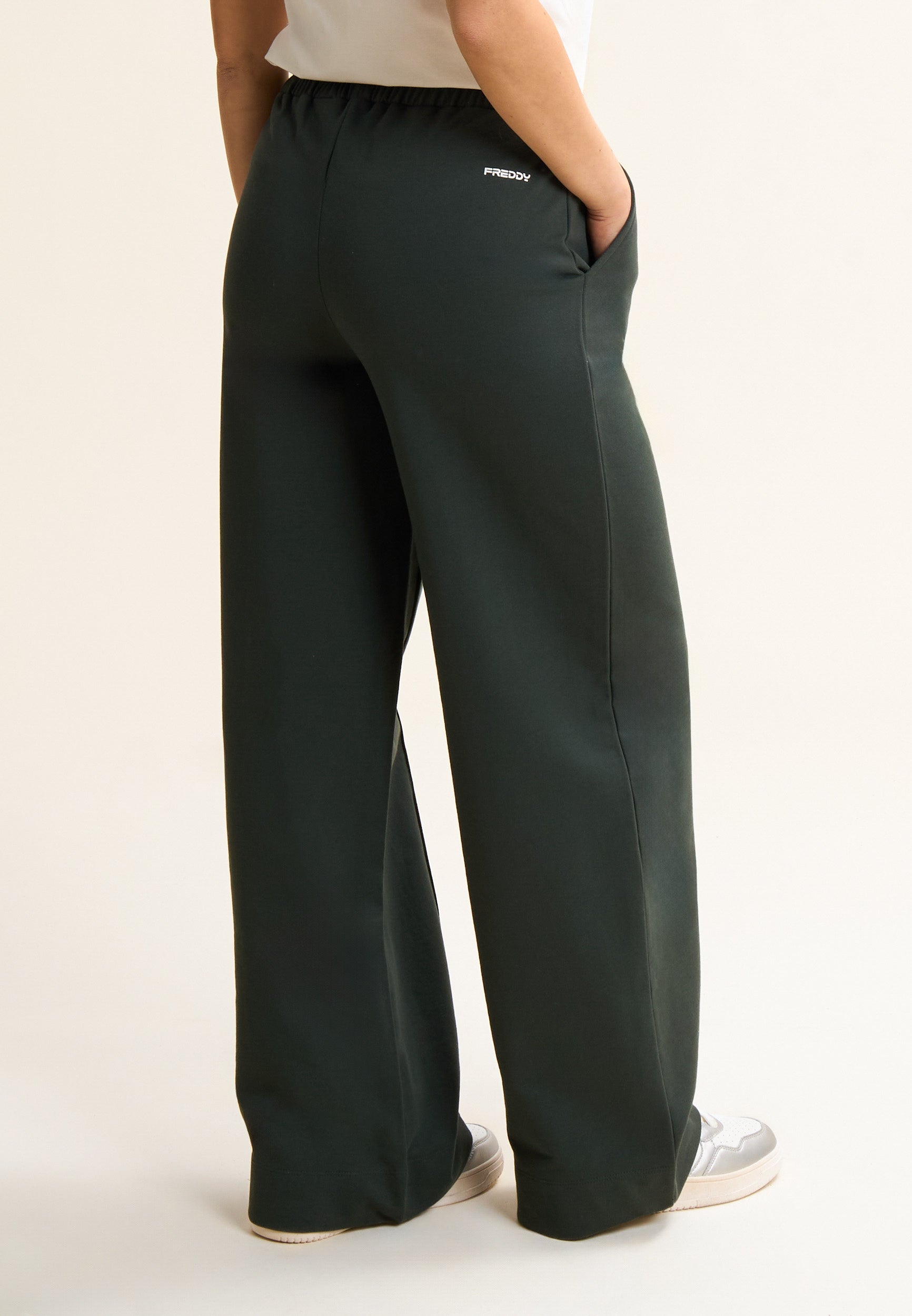 freddy-pantalon-de-sport-jambe-large-mickey-mouse-noir image 3