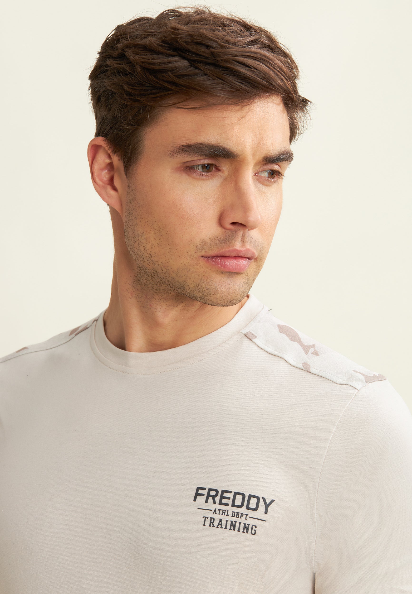 freddy-t-shirt-coton-logo-coeur-inserts-camouflage image 4