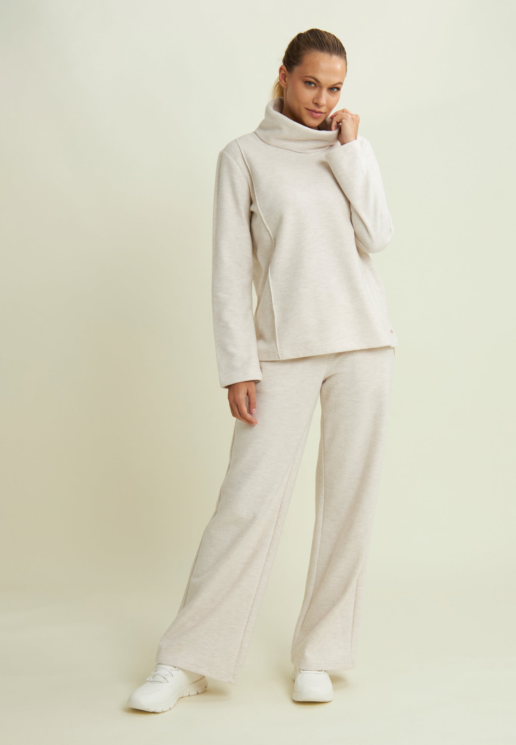 freddy-sweat-femme-vas-col-haut-effet-tricot image 5