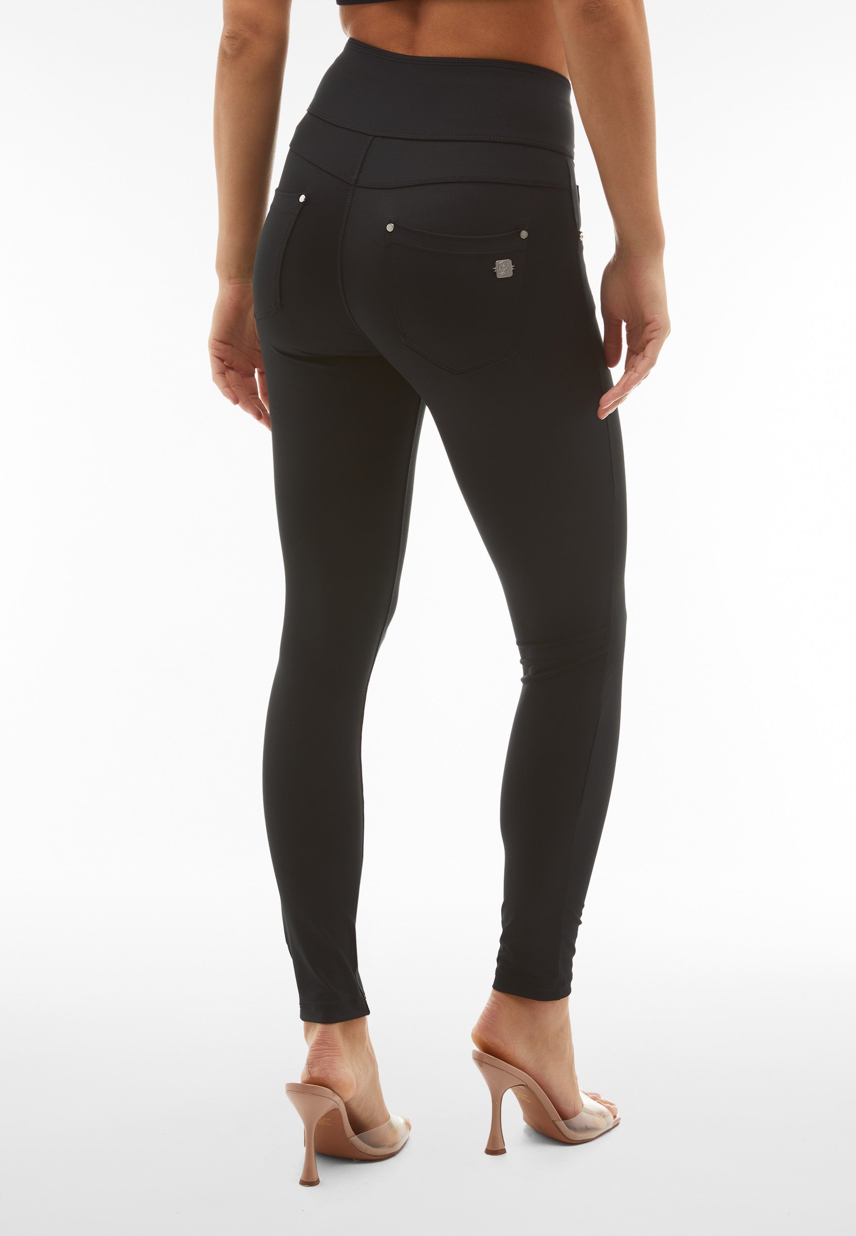 freddy-n-o-w-pantalon-skinny-taille-haute-tissu-respirant-d-i-w-o-recycl image 5