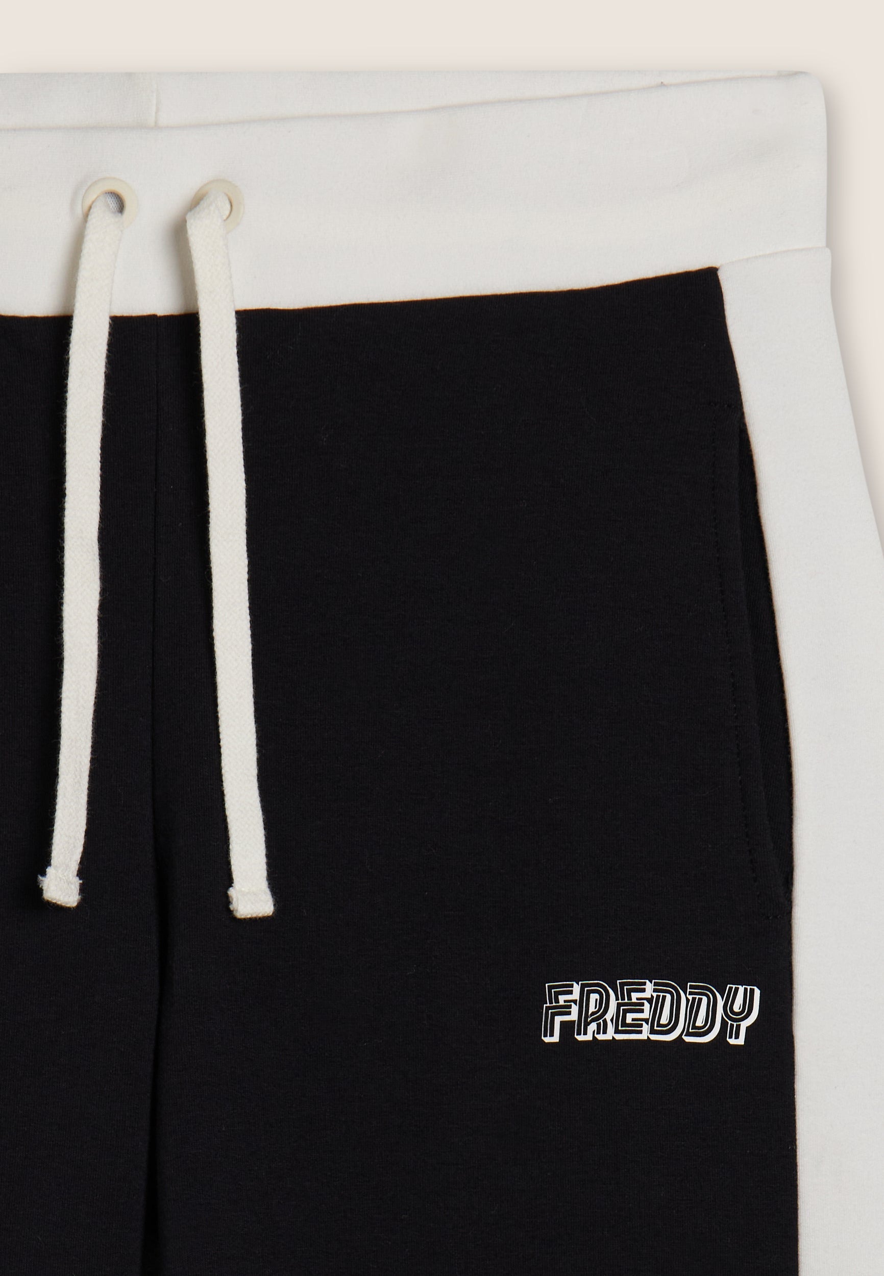 freddy-pantalon-jogging-noir-bandes-lat-rales-blanches-regular-fit image 7