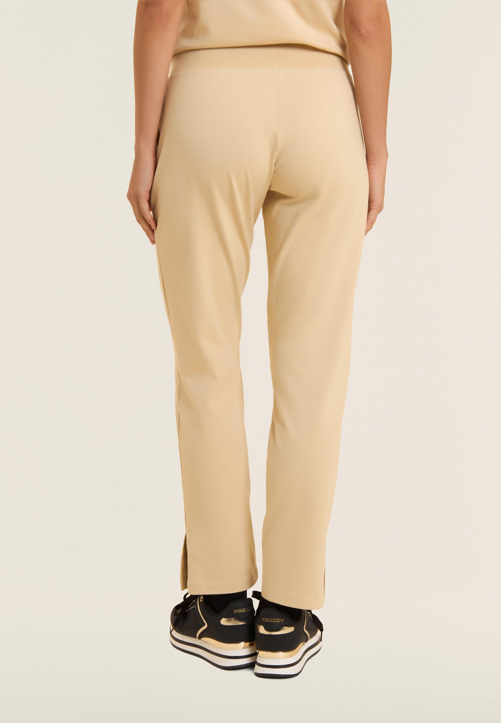 freddy-pantalon-sport-femme-regular-jersey-coton-fentes-lat-rales image 3