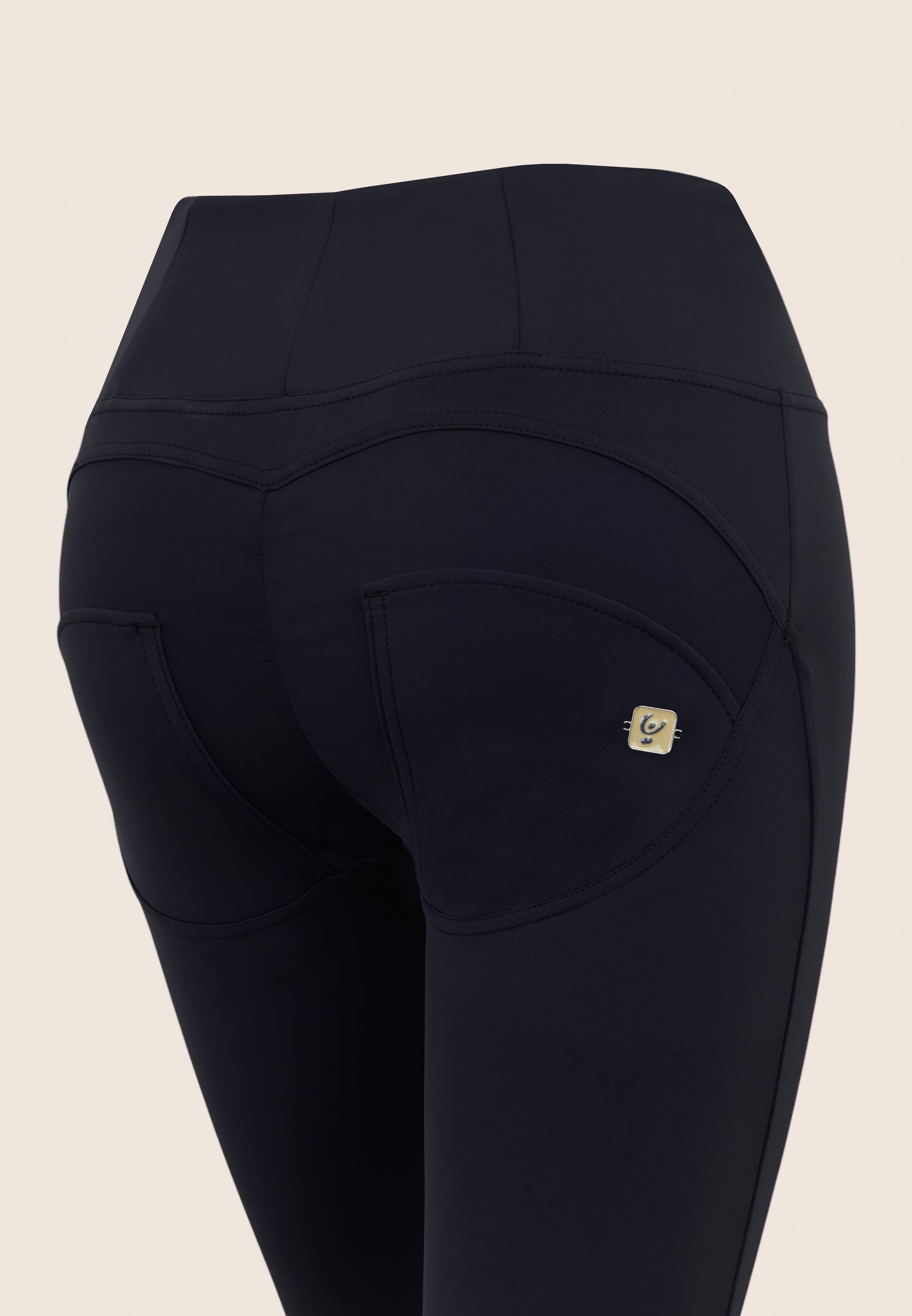 freddy-wr-up-pantalon-superskinny-taille-haute-jersey-gainant image 3