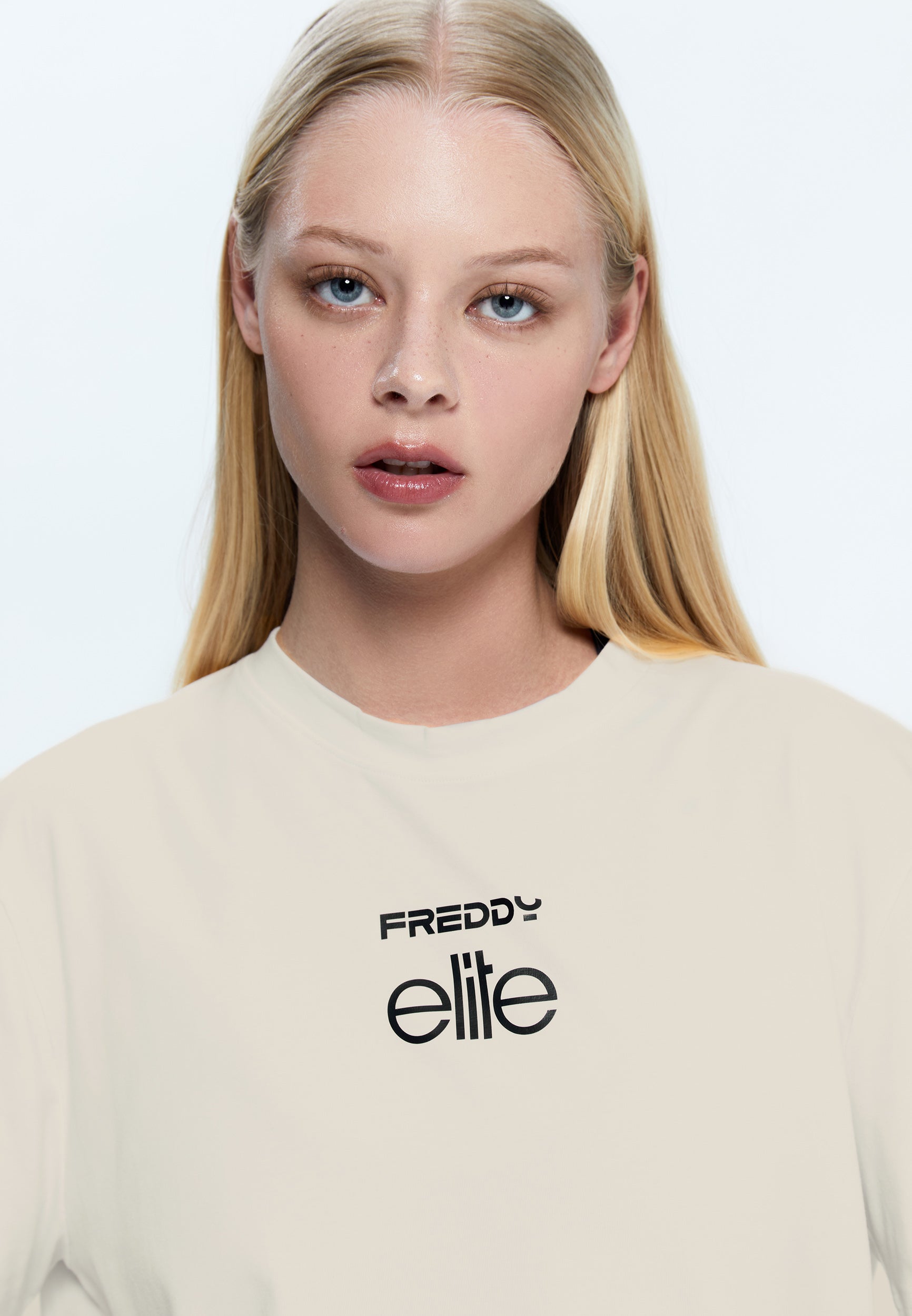 freddy-elite-t-shirt-femme-cropped-jersey-coton-logo-elite image 5