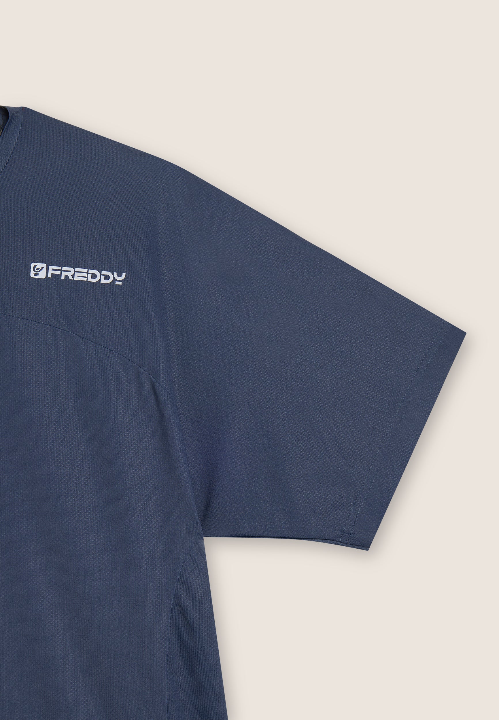 freddy-t-shirt-slim-logo-c-ur-homme-fit-ergonomique image 7