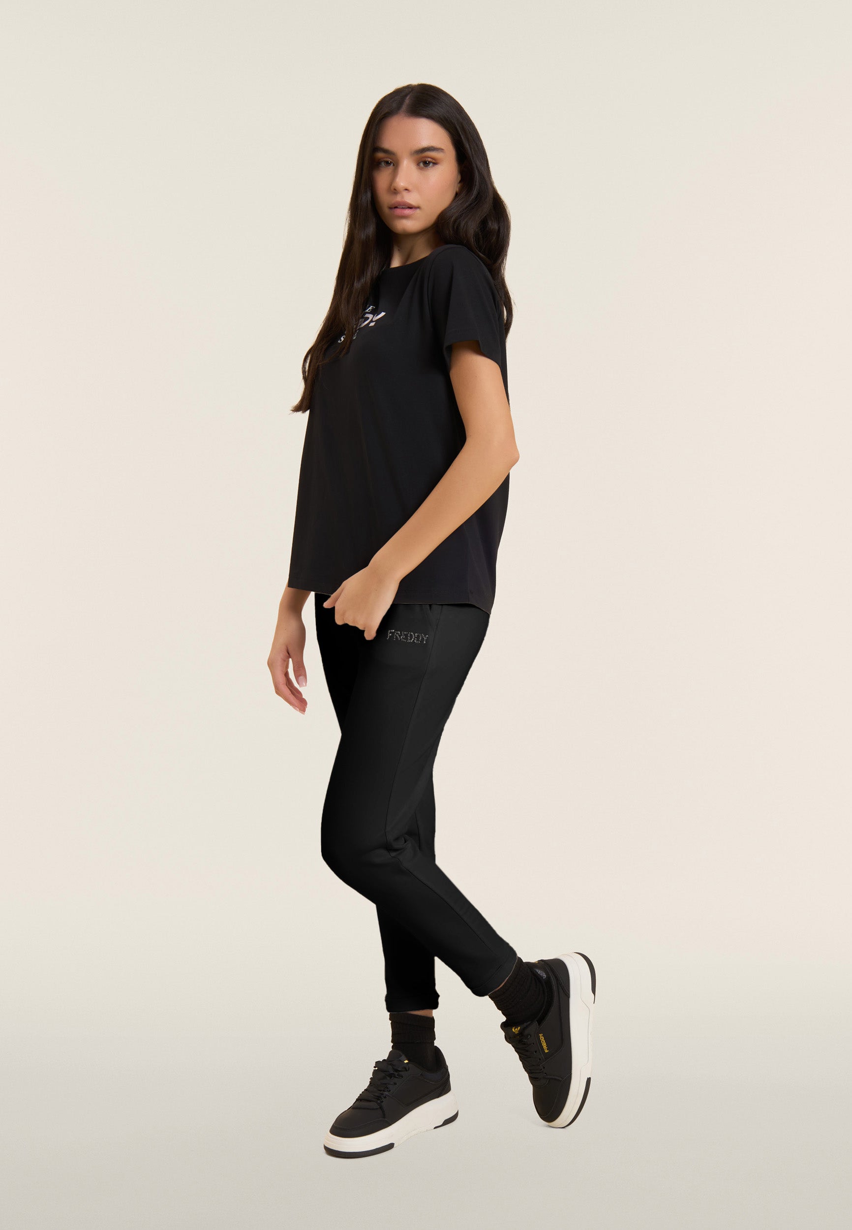 freddy-pantalon-sport-cropped-revers-et-strass-freddy image 5