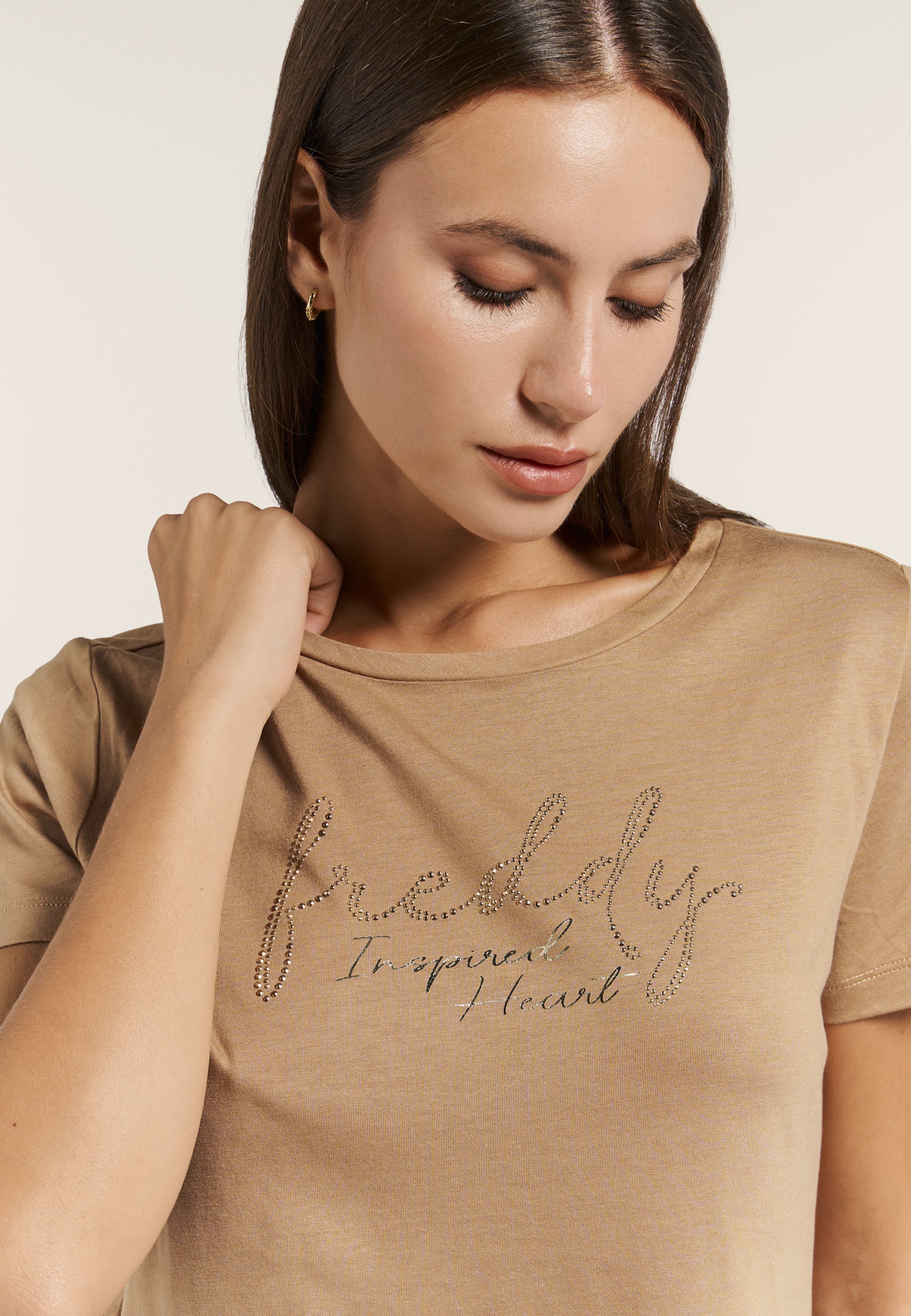 freddy-t-shirt-femme-col-rond-inspired-heart-dor-jersey-coton-et-modal image 4