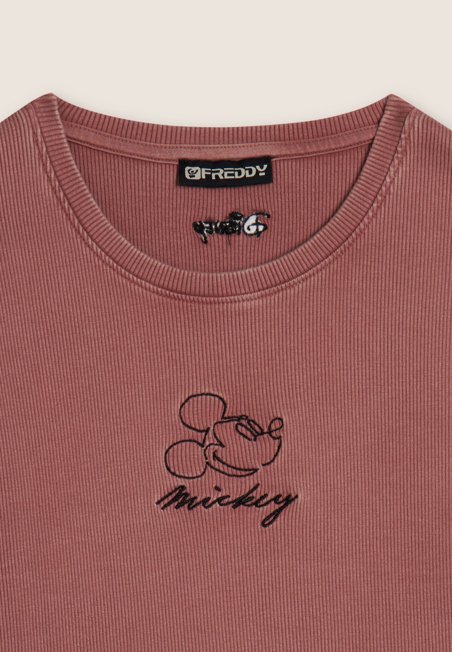 freddy-t-shirt-cropped-femme-manches-longues-disney image 7