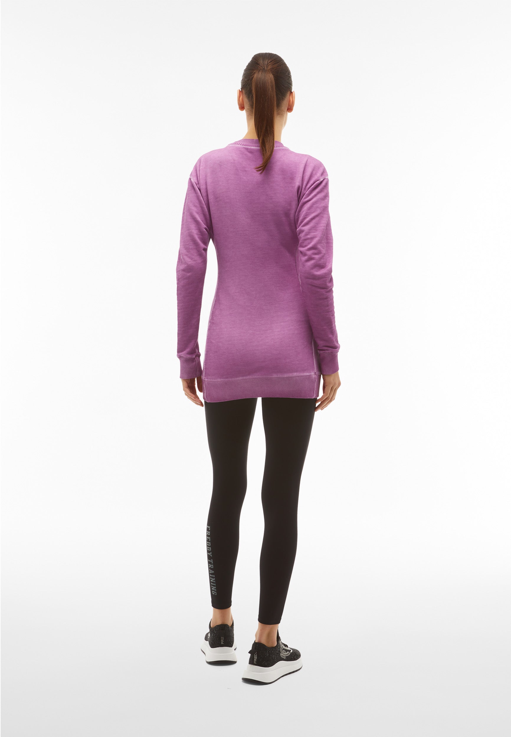 freddy-sweat-oversize-femme-teint-froid-effet-d-lav image 3