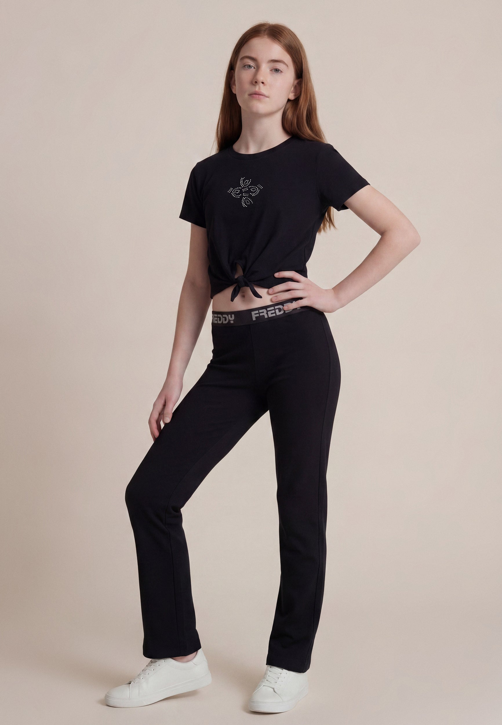 freddy-t-shirt-cropped-fille-n-ud-et-strass-omino image 2