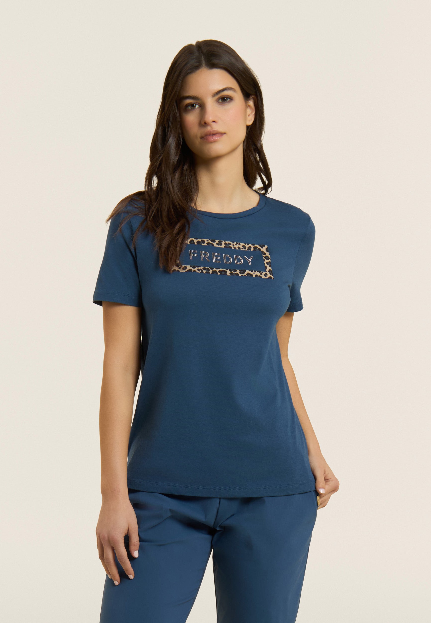 freddy-t-shirt-manches-courtes-animalier-logo-clous image 8