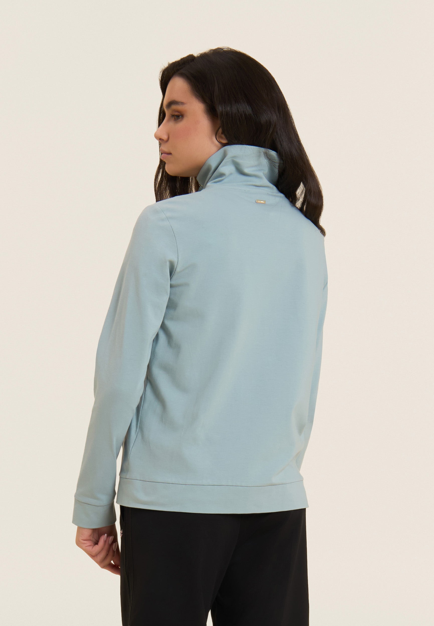 freddy-sweat-zipp-femme-col-haut-logo-clous image 3