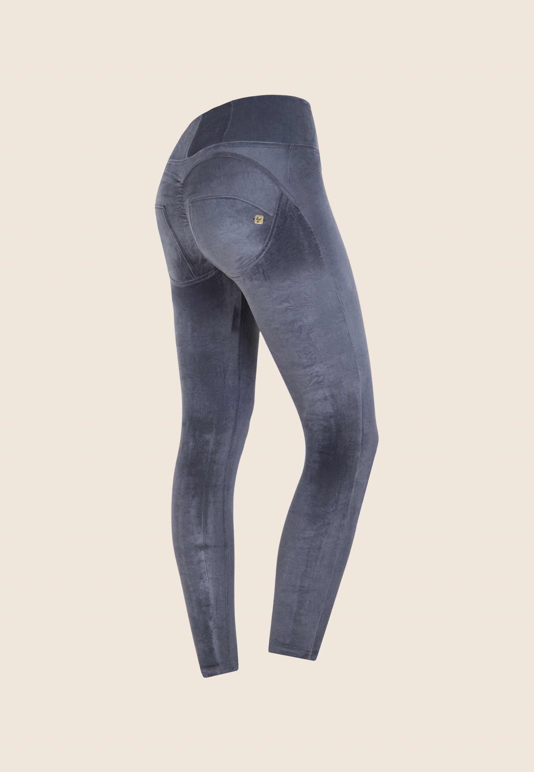 freddy-wr-up-pantalon-push-up-7-8-vita-alta-effet-velours image 5