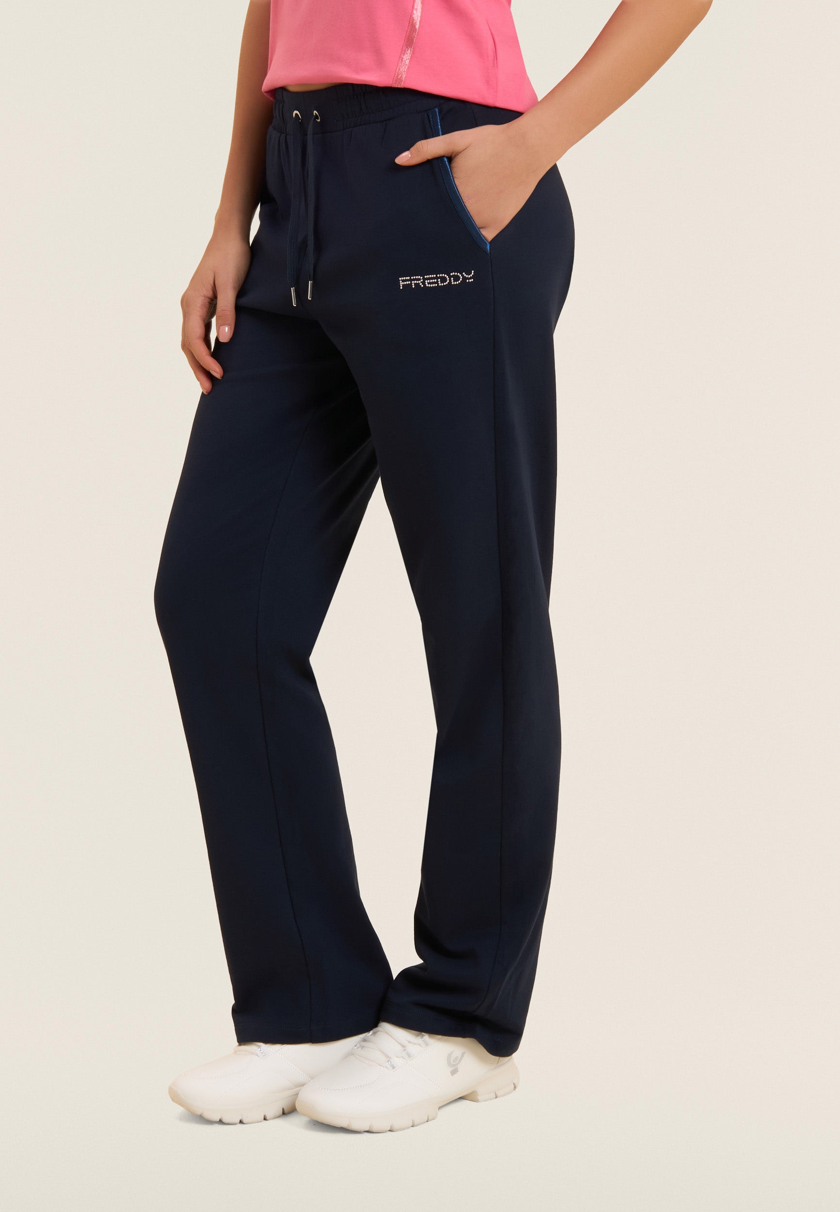 freddy-pantalon-sport-comfort-fit-jambe-droite-logo-perles image 1