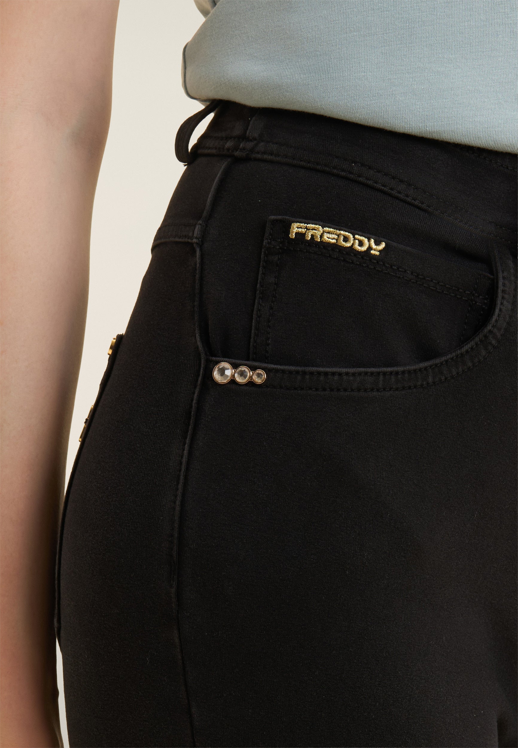 freddy-pantalon-capri-effet-denim-5-poches-wr-up-taille-haute-skinny image 5