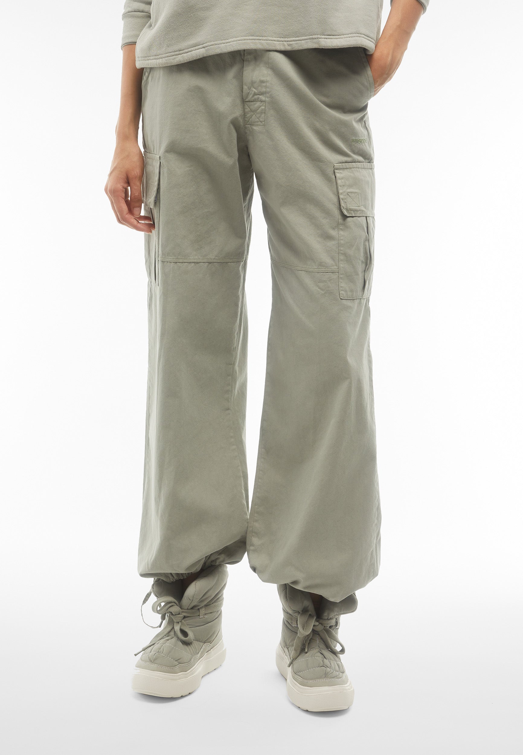 freddy-pantalon-cargo-canvas-coton-bio-style-90s image 1