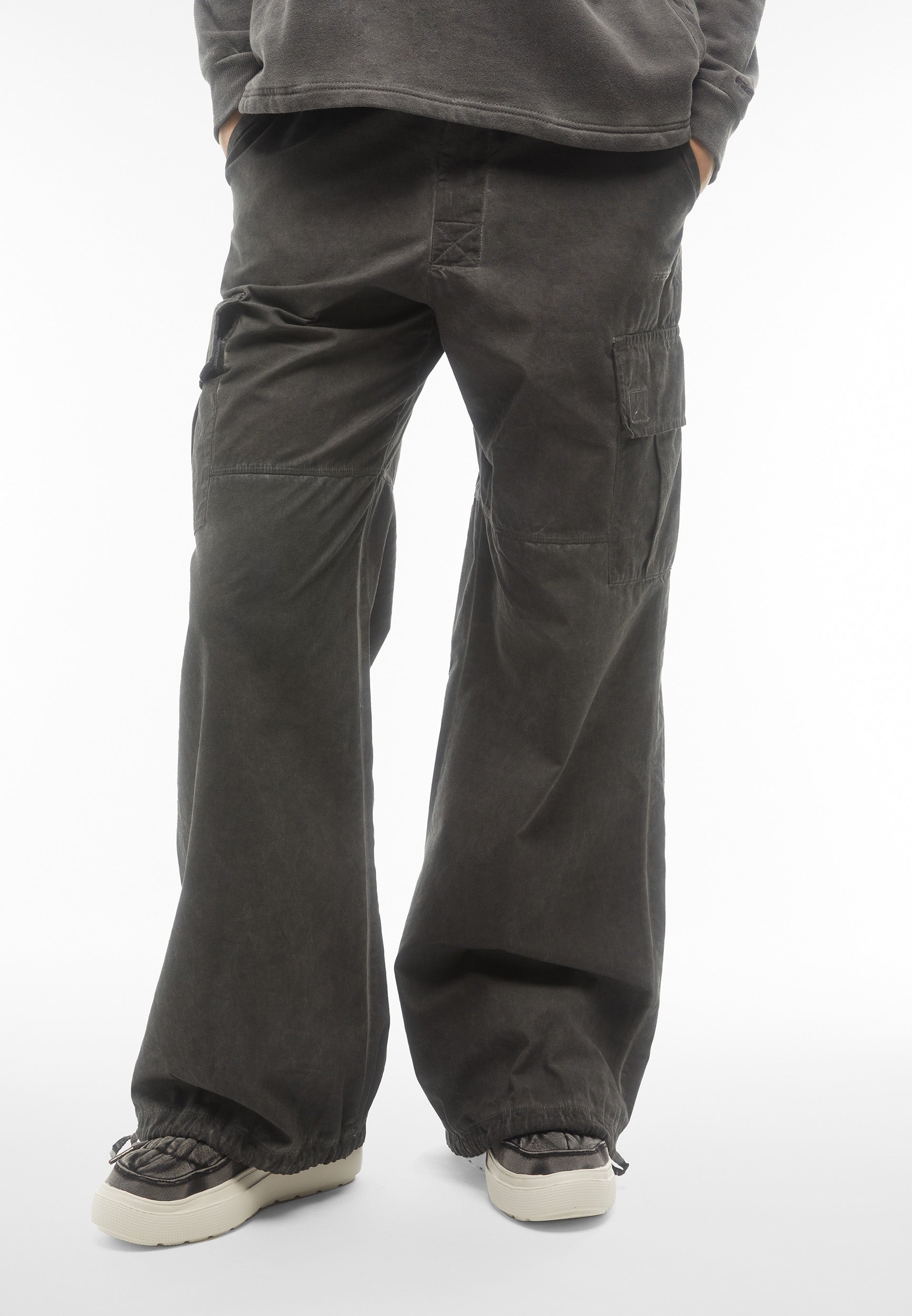 freddy-pantalon-cargo-canvas-cold-dyed-coton-bio-style-90s image 8