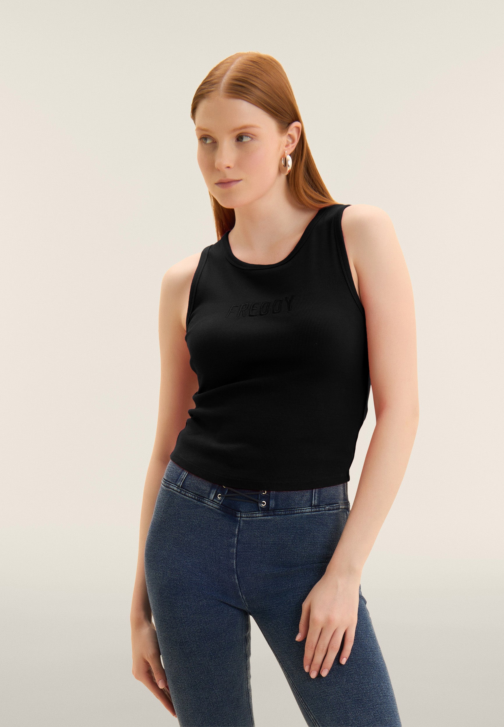 freddy-d-bardeur-cropped-femme-c-tel-logo-brod image 8