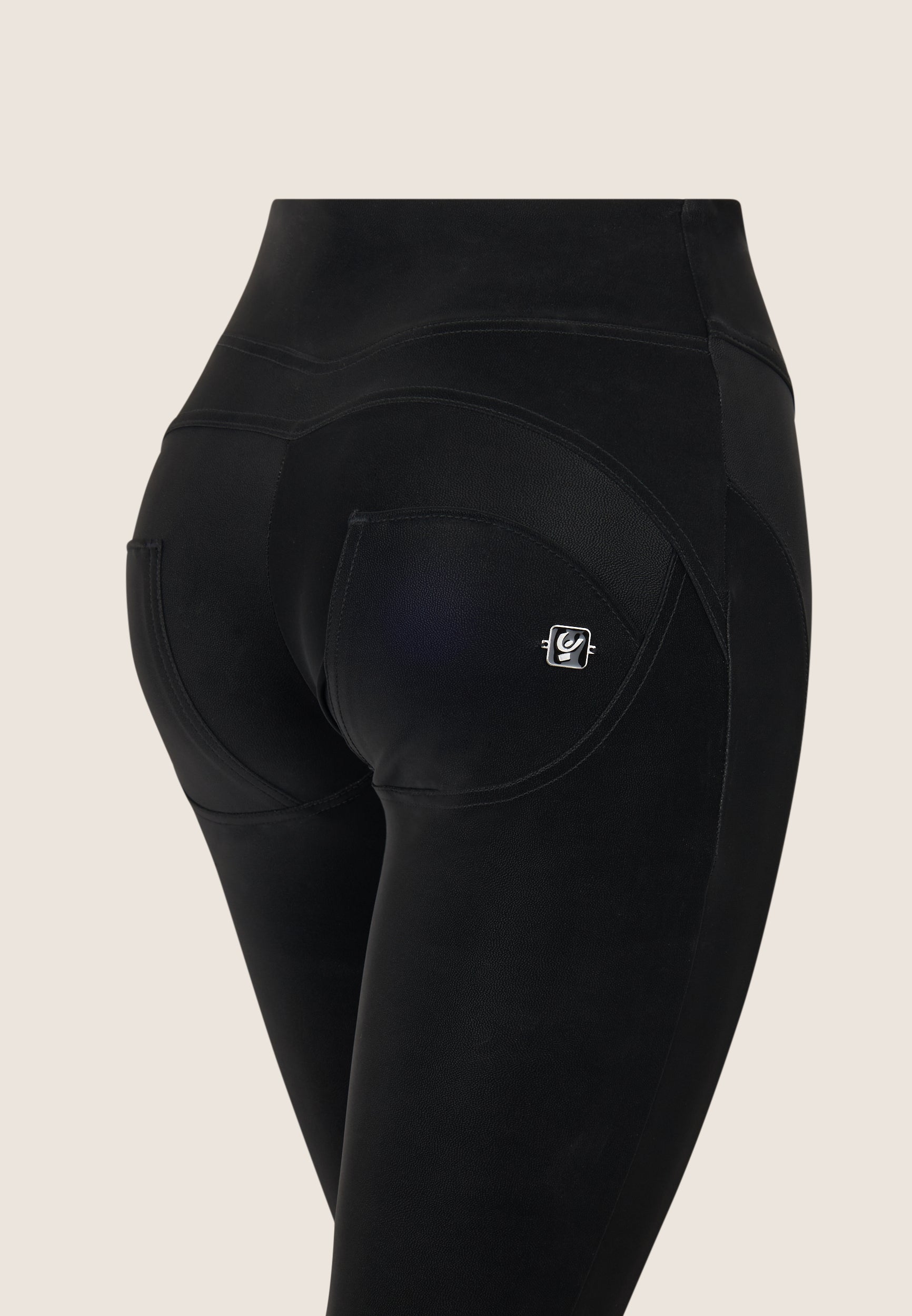 freddy-wr-up-pantalon-superskinny-mini-flare-wet-simili-cuir image 7