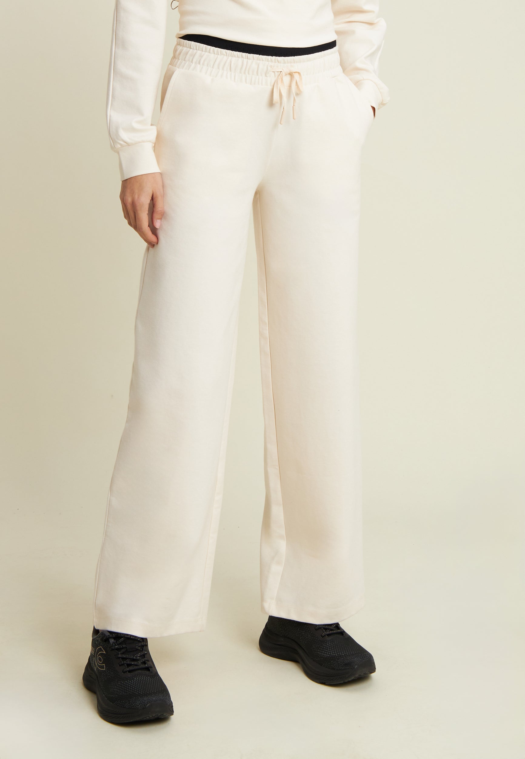 freddy-pantalon-femme-oversize-brod-motion-therapy image 1
