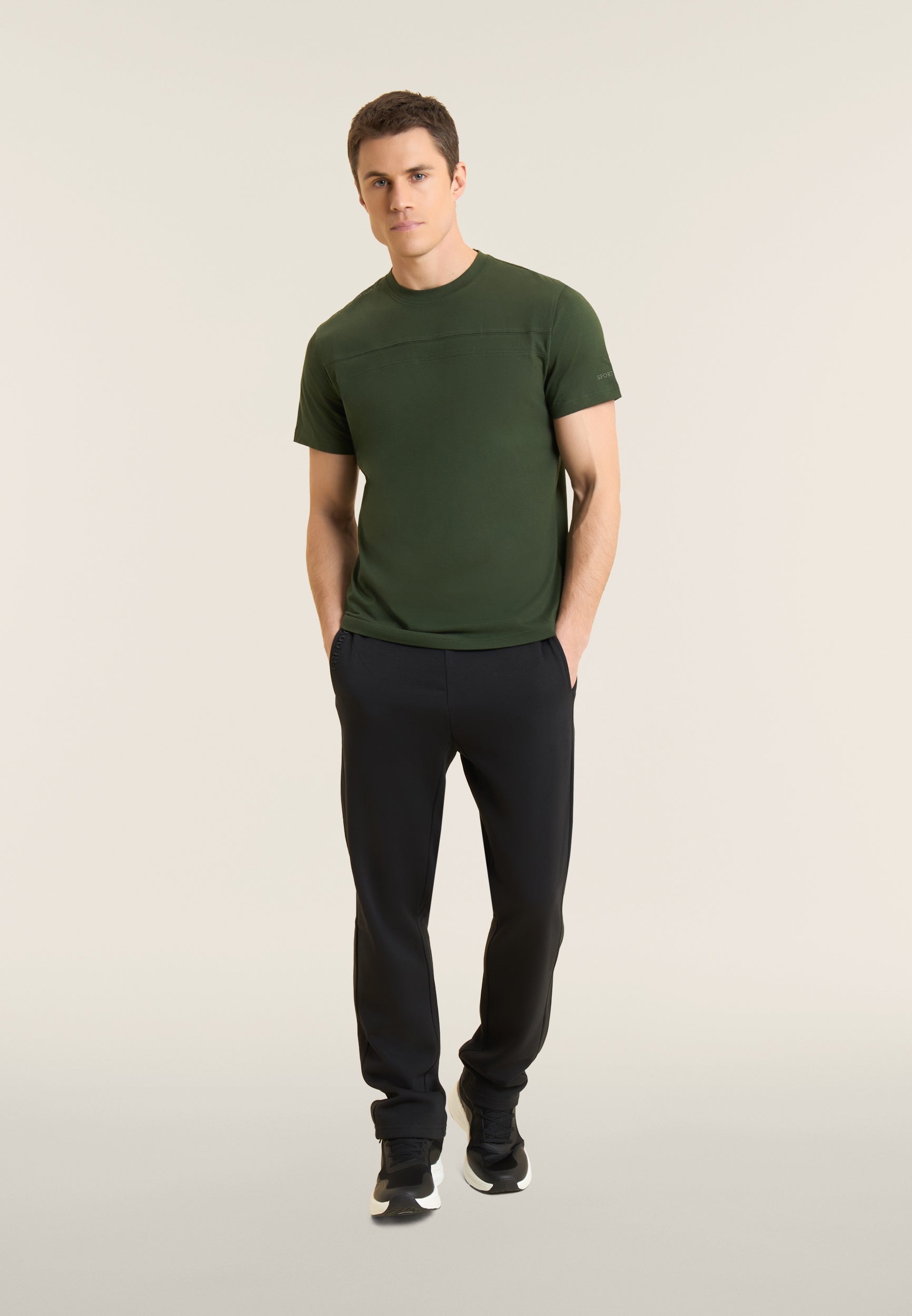 freddy-t-shirt-homme-manches-courtes-coutures-poitrine image 2