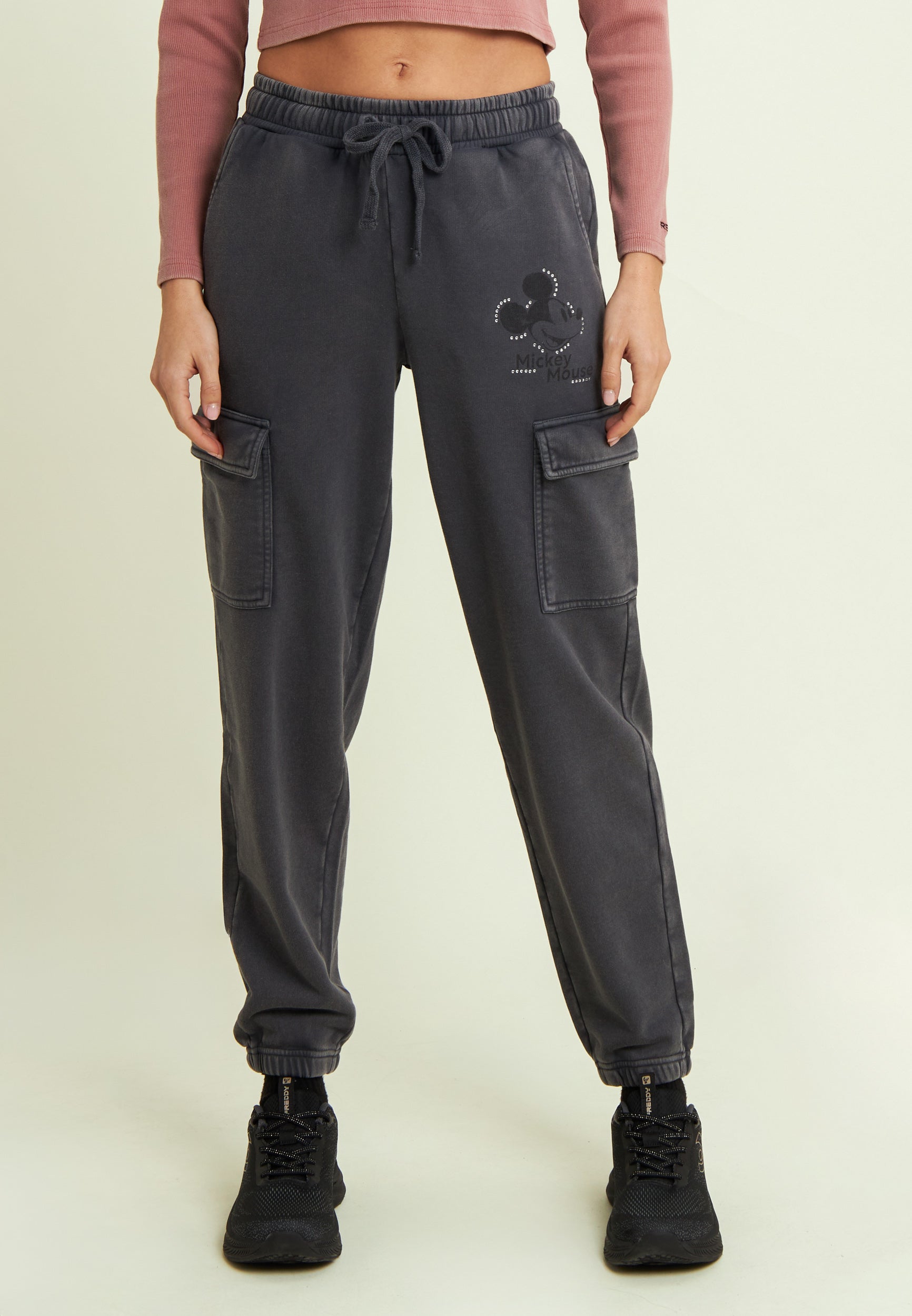 freddy-pantalon-cargo-french-terry-disney-mickey image 1