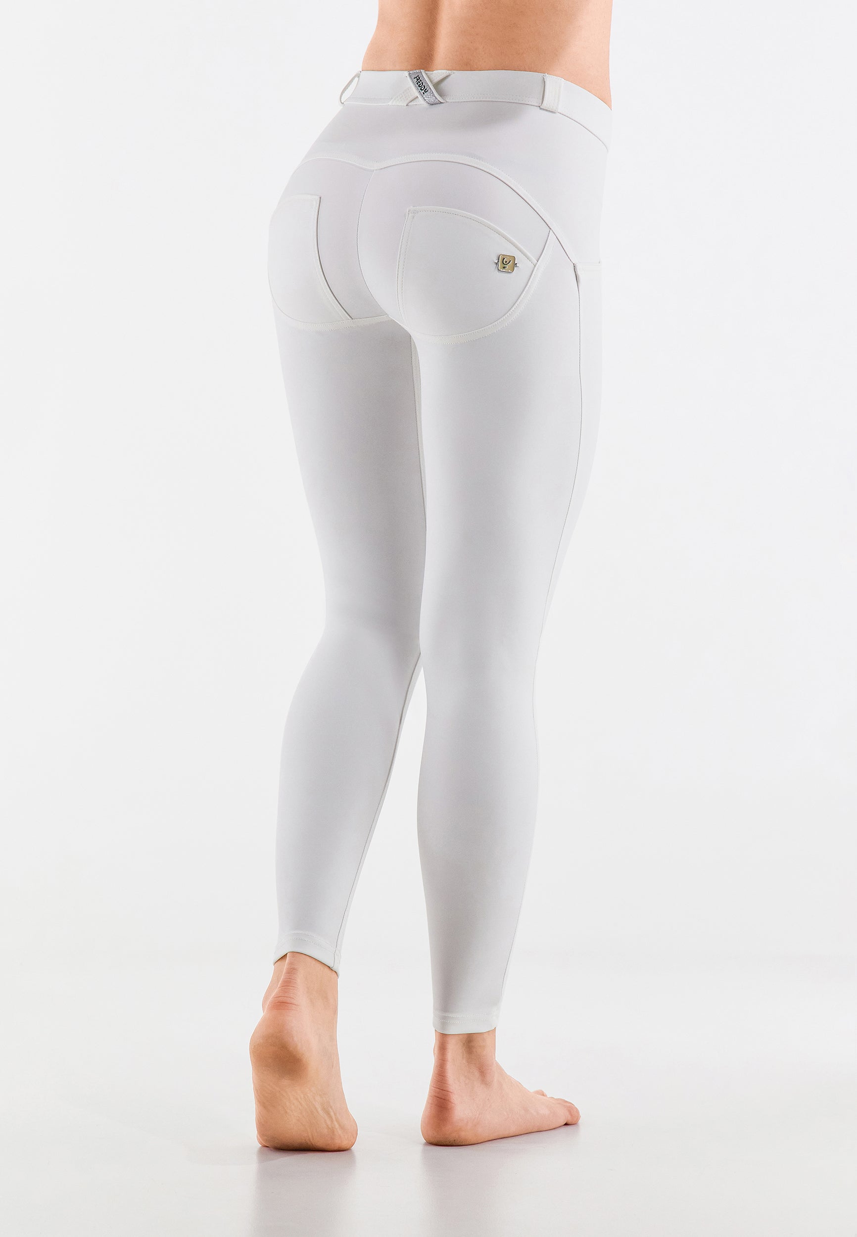 freddy-wr-up-pantalon-push-up-superskinny-simili-cuir-cologique-femme image 3