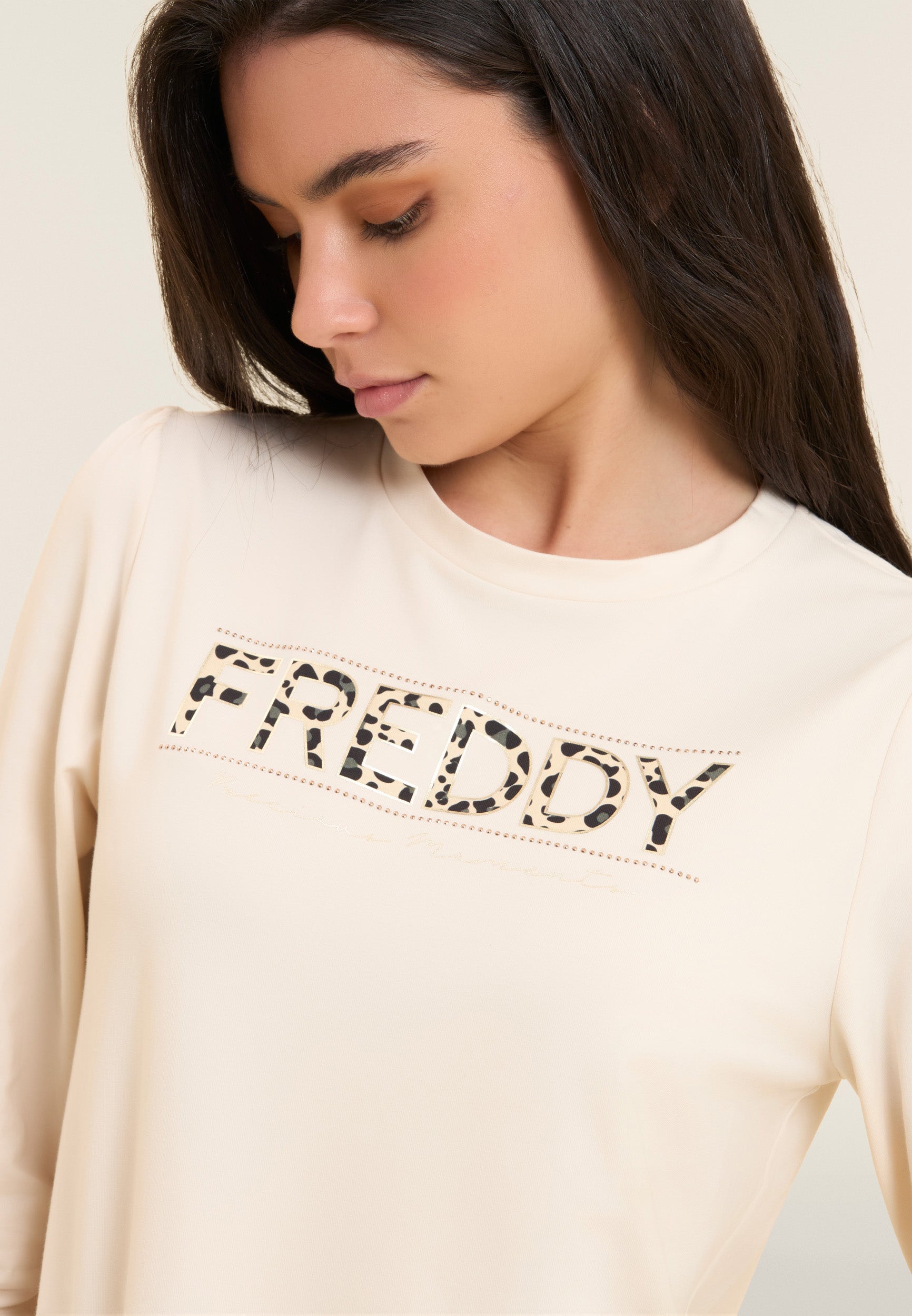 freddy-sweat-logo-animalier-drap-paules image 4