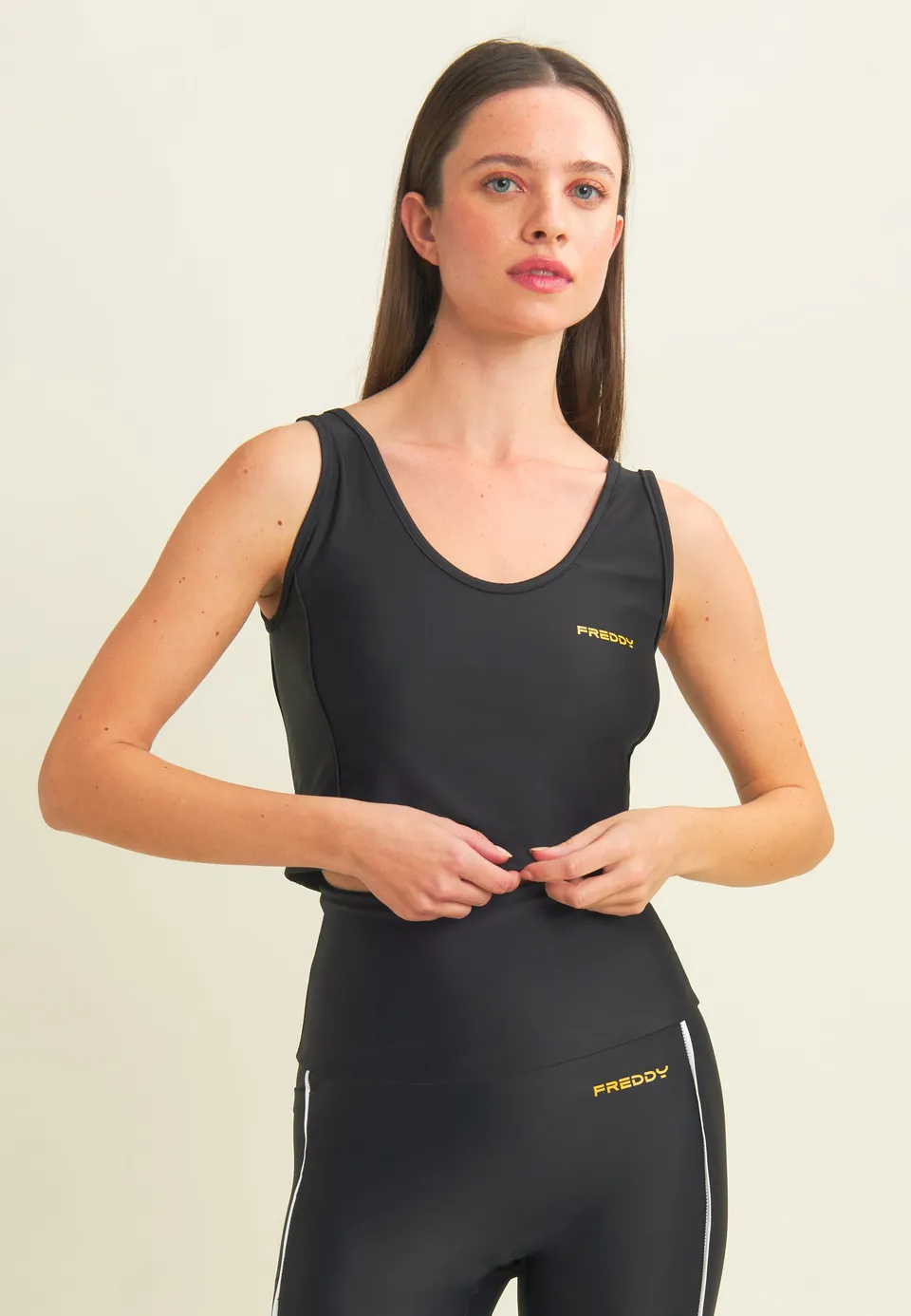 freddy-d-bardeur-cropped-training-col-large-profils-contrast-s image 1