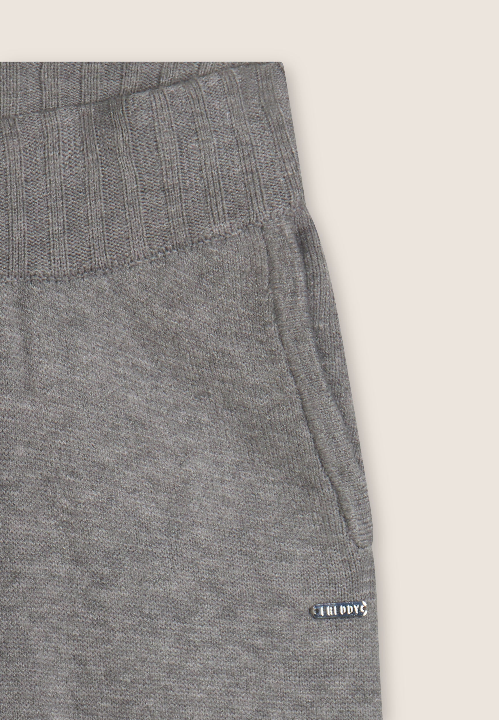 freddy-pantalon-femme-jambe-droite-tricot-avec-coulisse image 7