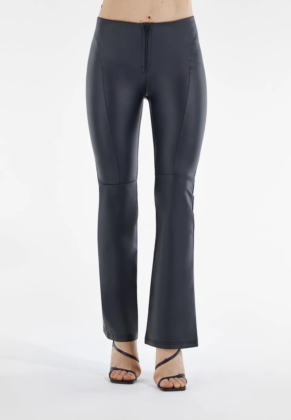 freddy-wr-up-similpelle-pantalon-push-up-taille-haute-galb-e-flare image 1