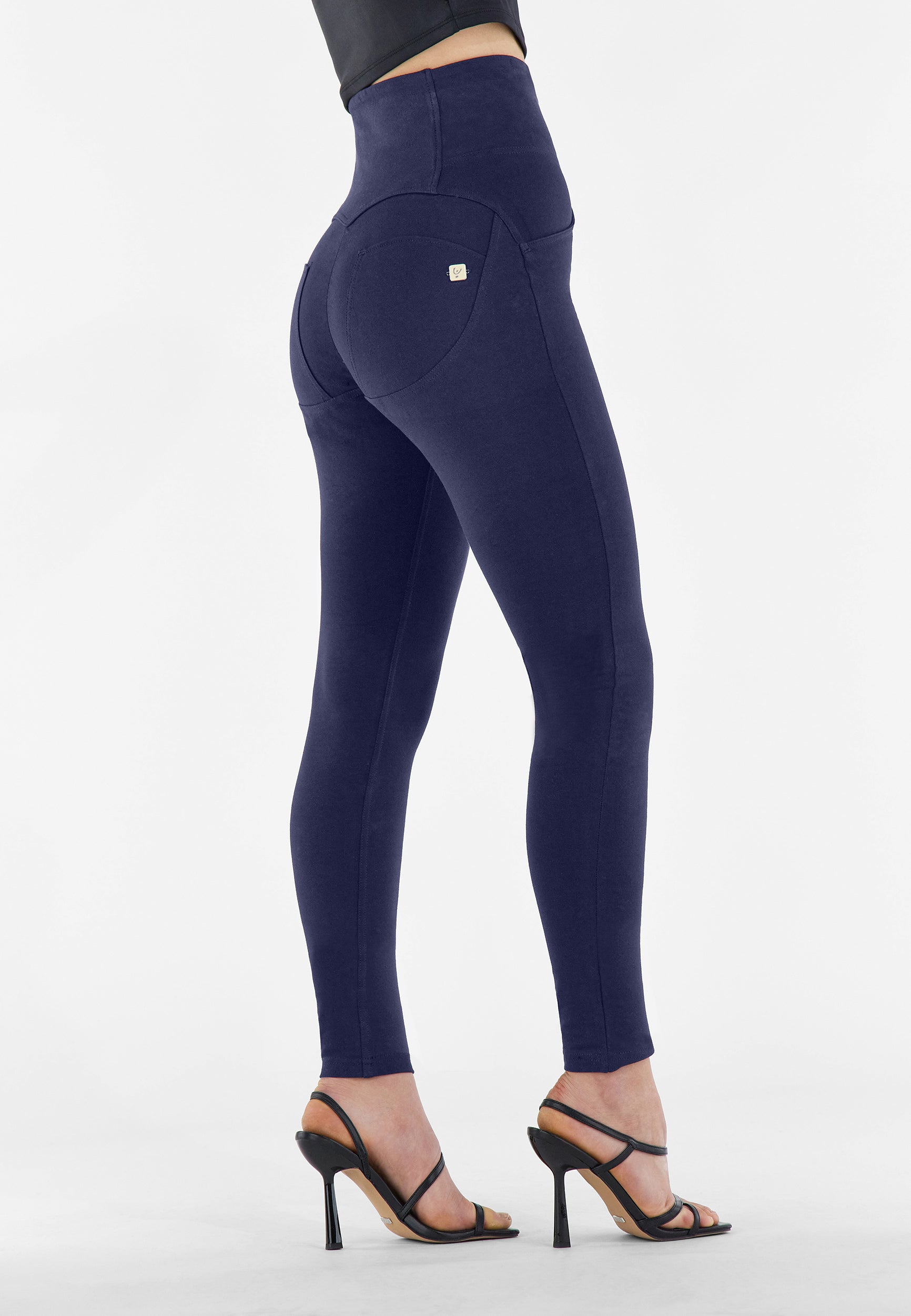 freddy-wr-up-pantalon-push-up-curvy-taille-haute-3-boutons image 6