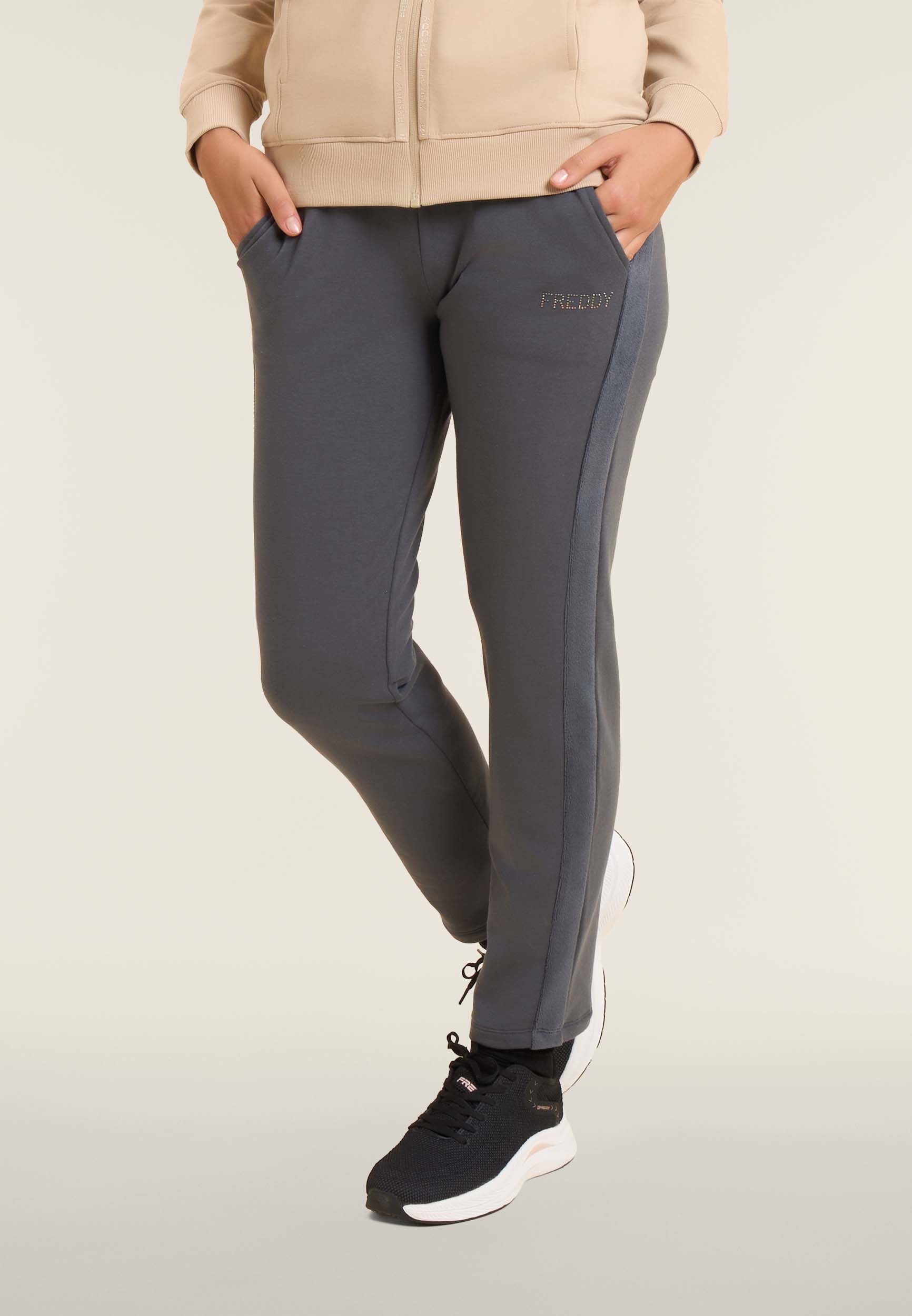 freddy-pantalon-sport-femme-velours-et-strass image 8