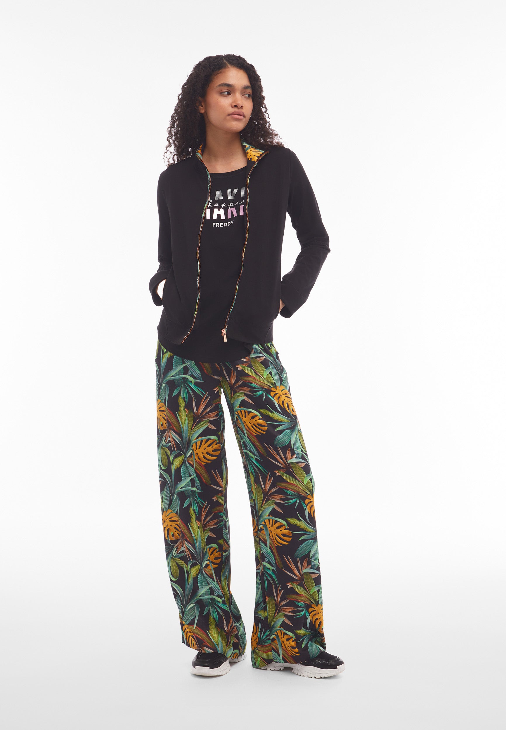 freddy-pantalon-culotte-large-en-viscose-imprim-tropical image 2