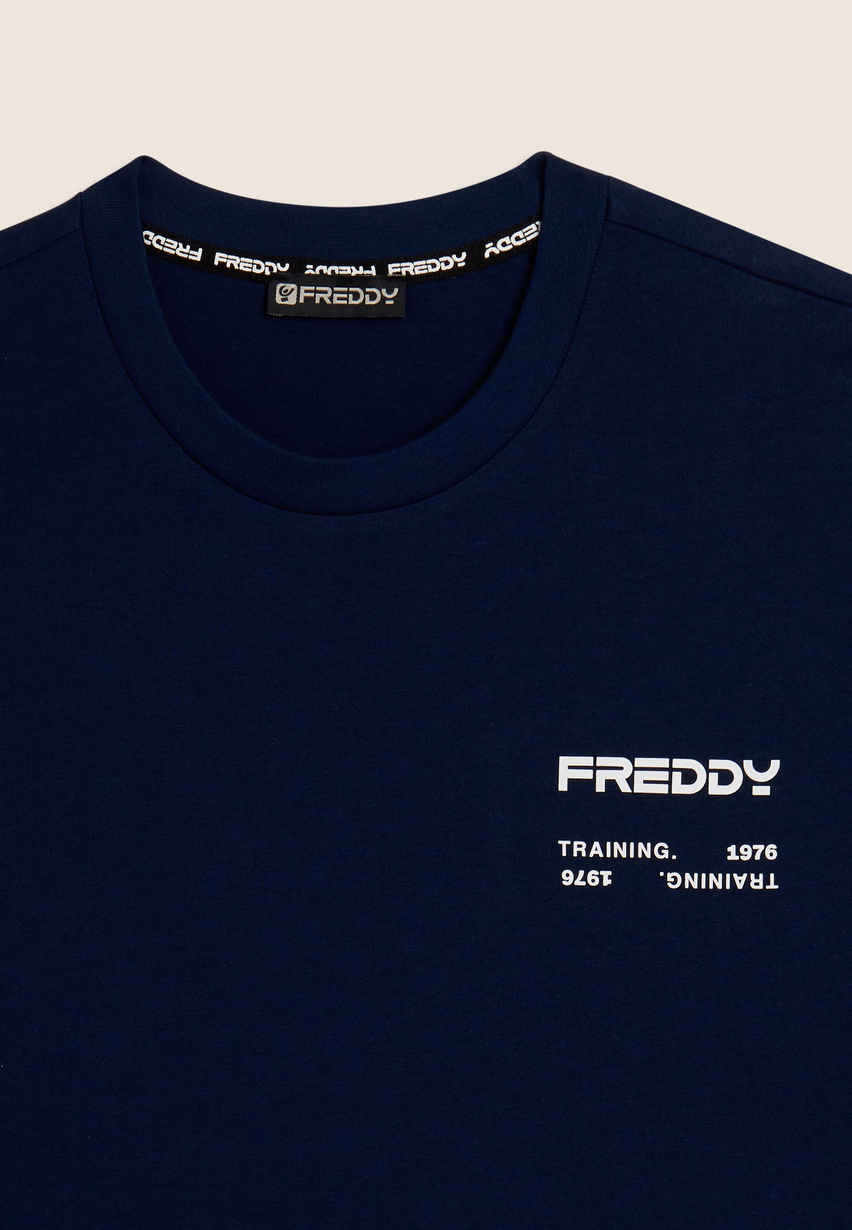 freddy-t-shirt-coton-homme-logo-gomm-poitrine image 8