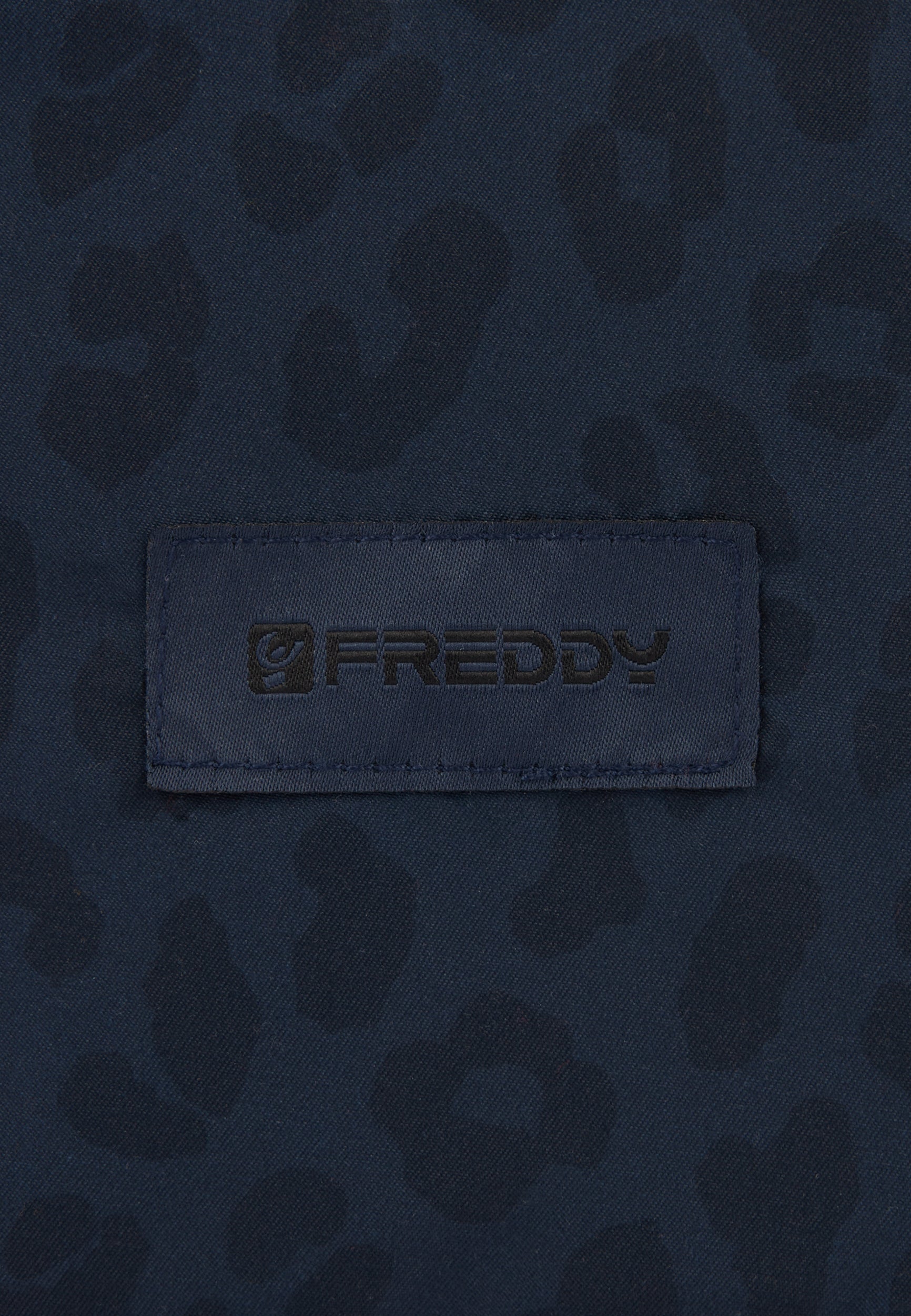 freddy-pochette-l-opard-polyester-zip-avec-logo image 3