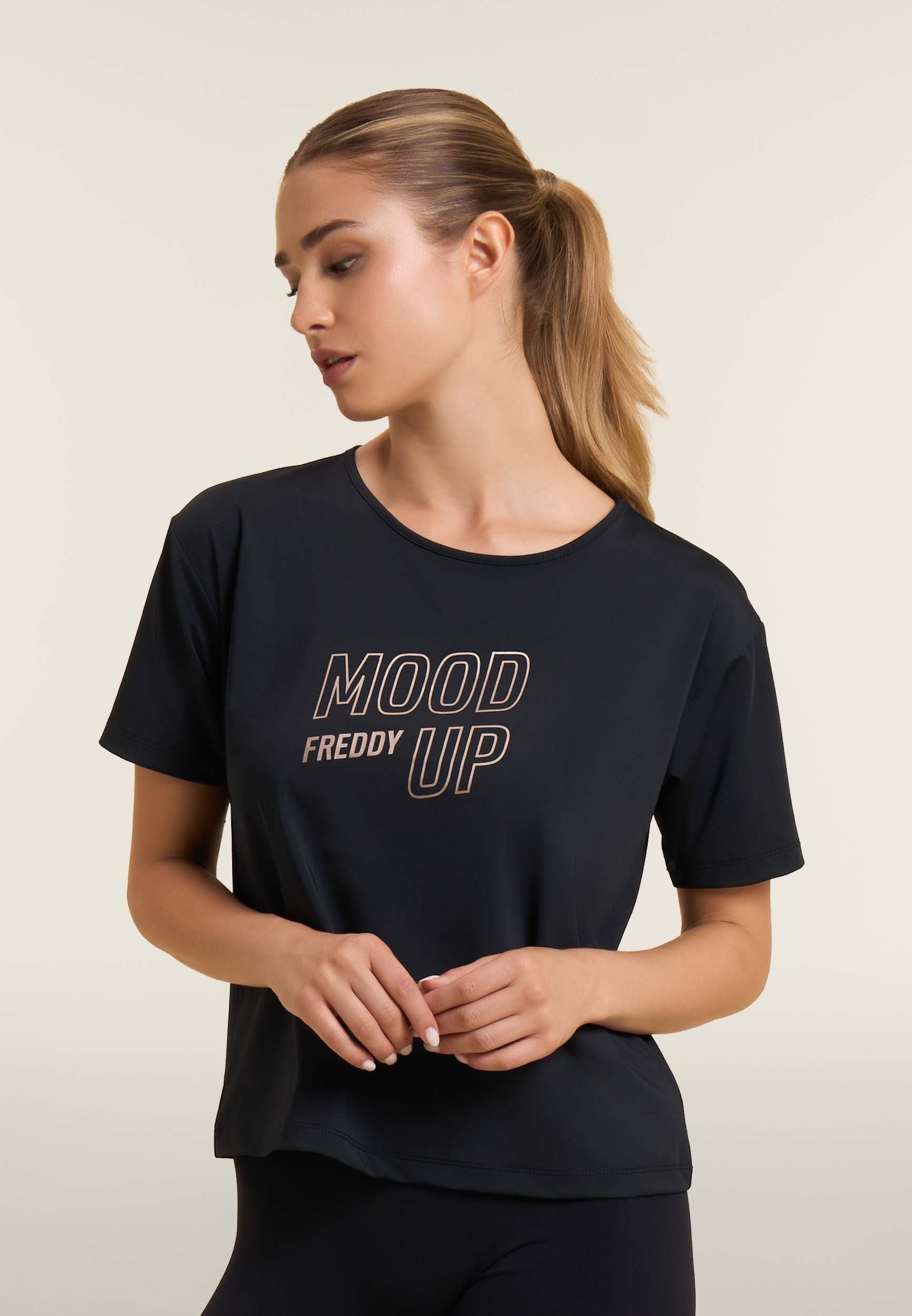 freddy-t-shirt-cropped-manches-amples-mood-up image 1