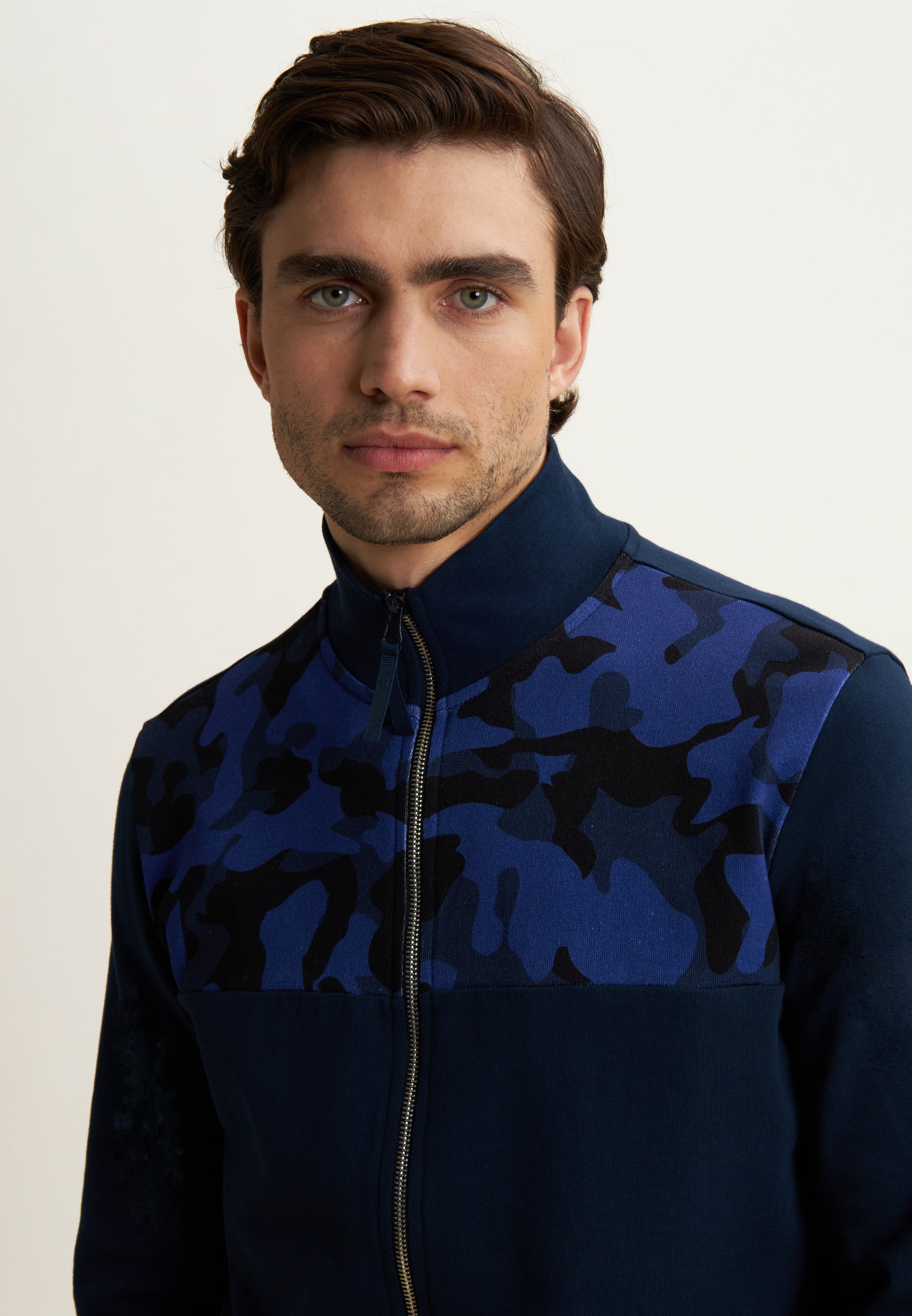 freddy-sweat-col-montant-zipp-camouflage image 4