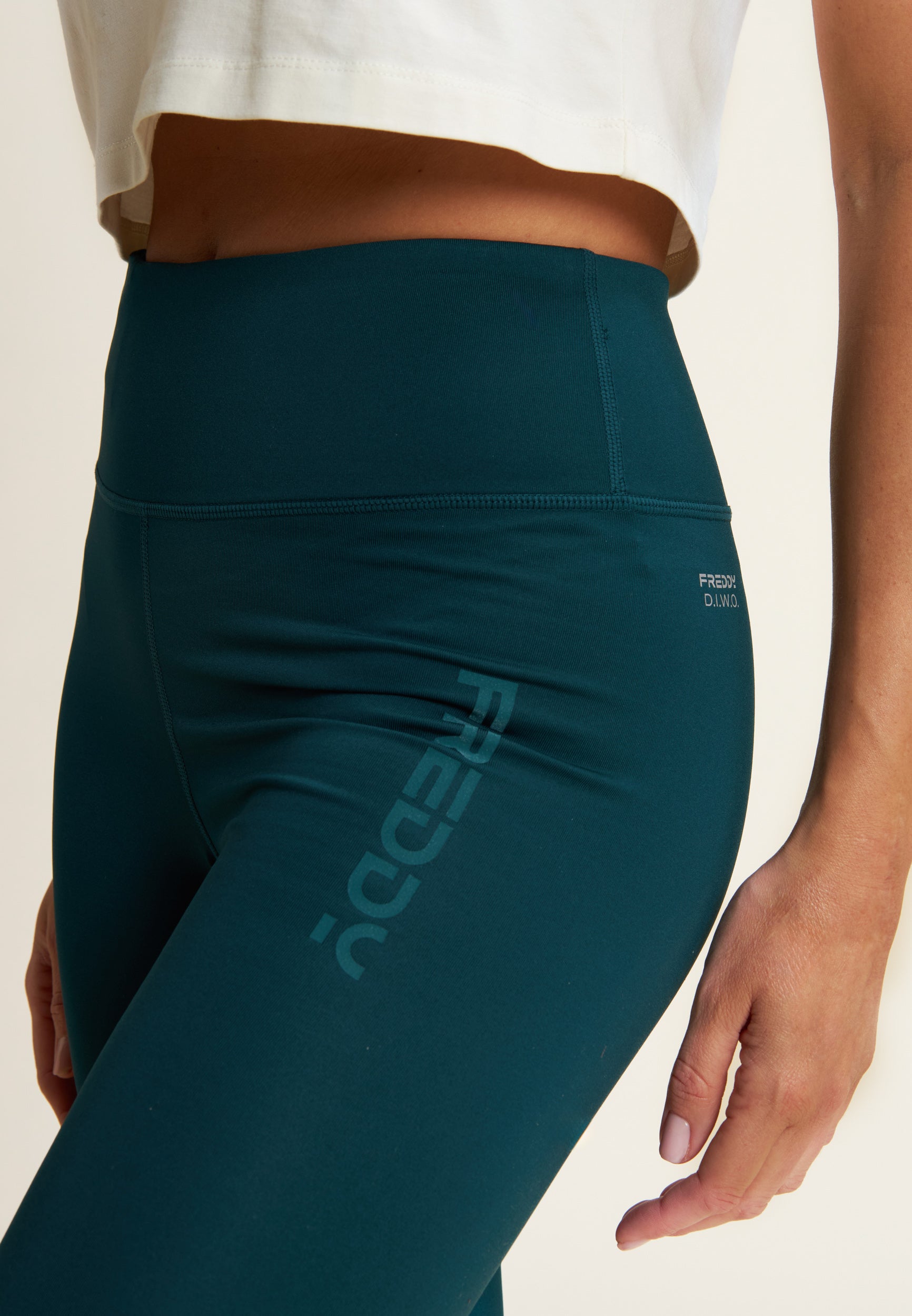 freddy-legging-corsaire-d-i-w-o-logo-glitter-femme image 4