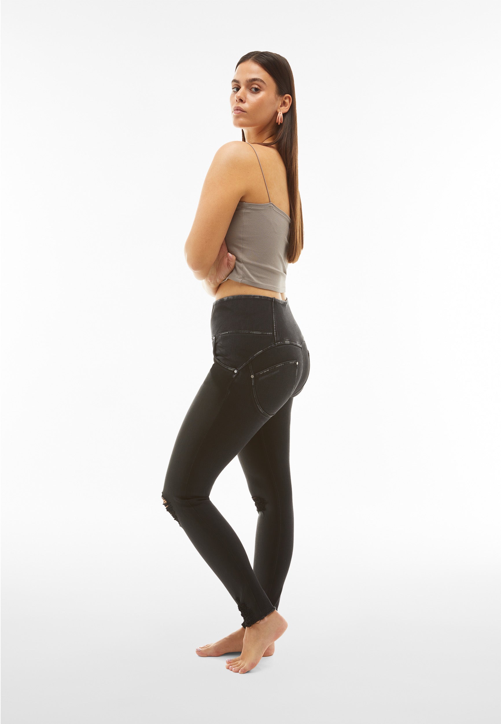 freddy-jean-wr-up-taille-haute-eco-denim-noir-destroys image 3