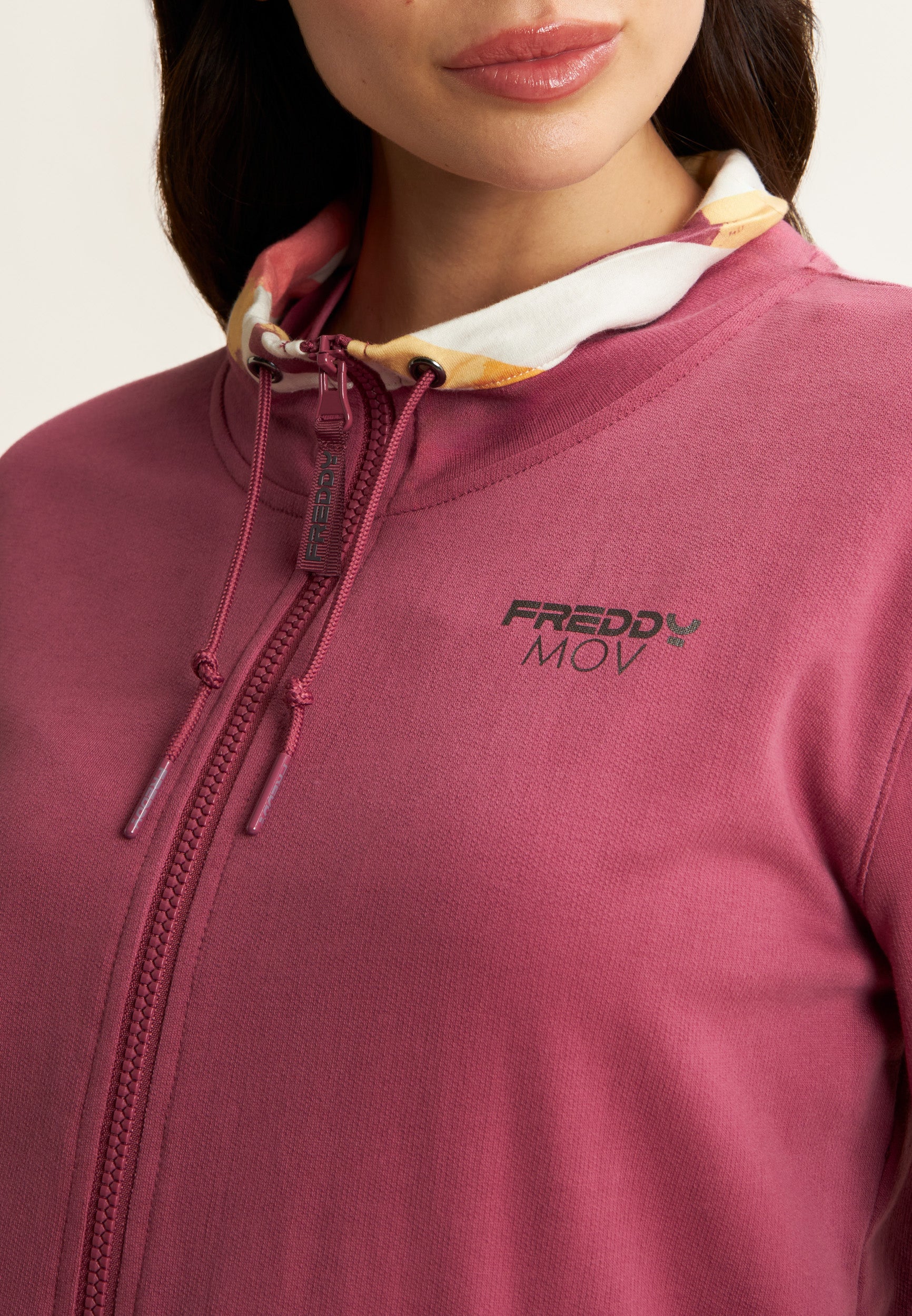 freddy-sweat-zipp-col-haut-d-tails-multicolores-femme image 4