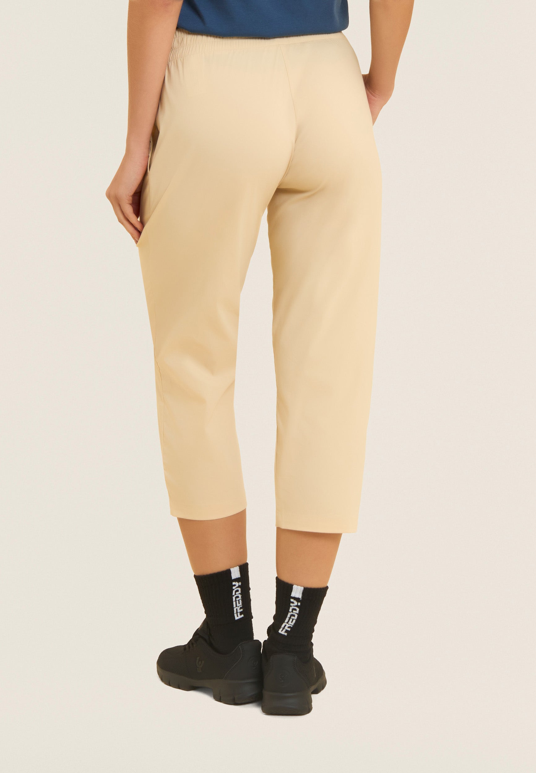 freddy-pantalon-cropped-popeline-stretch-regular-avec-plaque-logo image 3